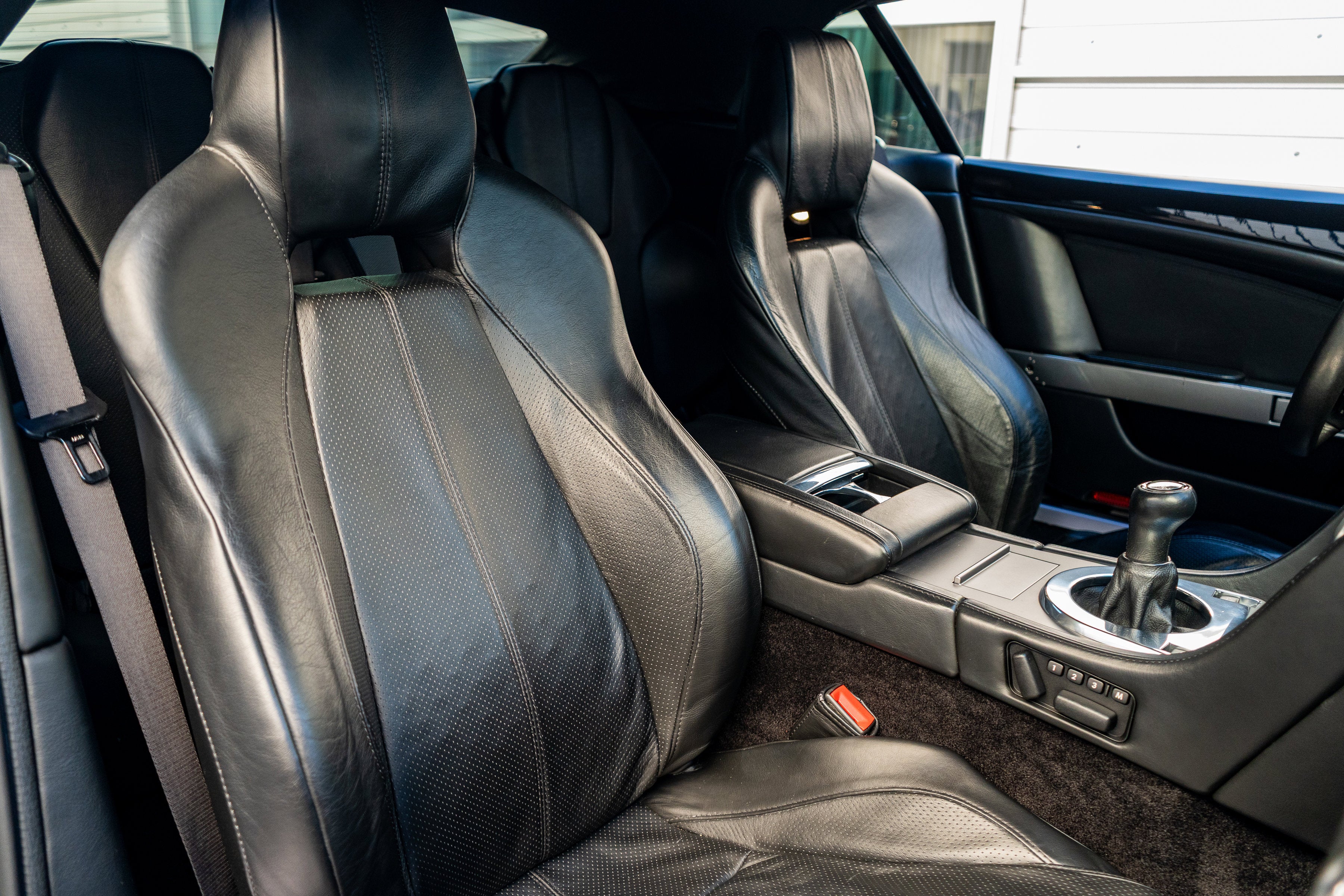 2009 Aston Martin DB9 2dr Volante Man