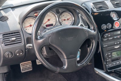 2002 Aston Martin Vanquish 2dr Cpe