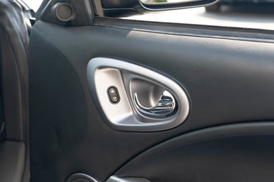 2002 Aston Martin Vanquish 2dr Cpe