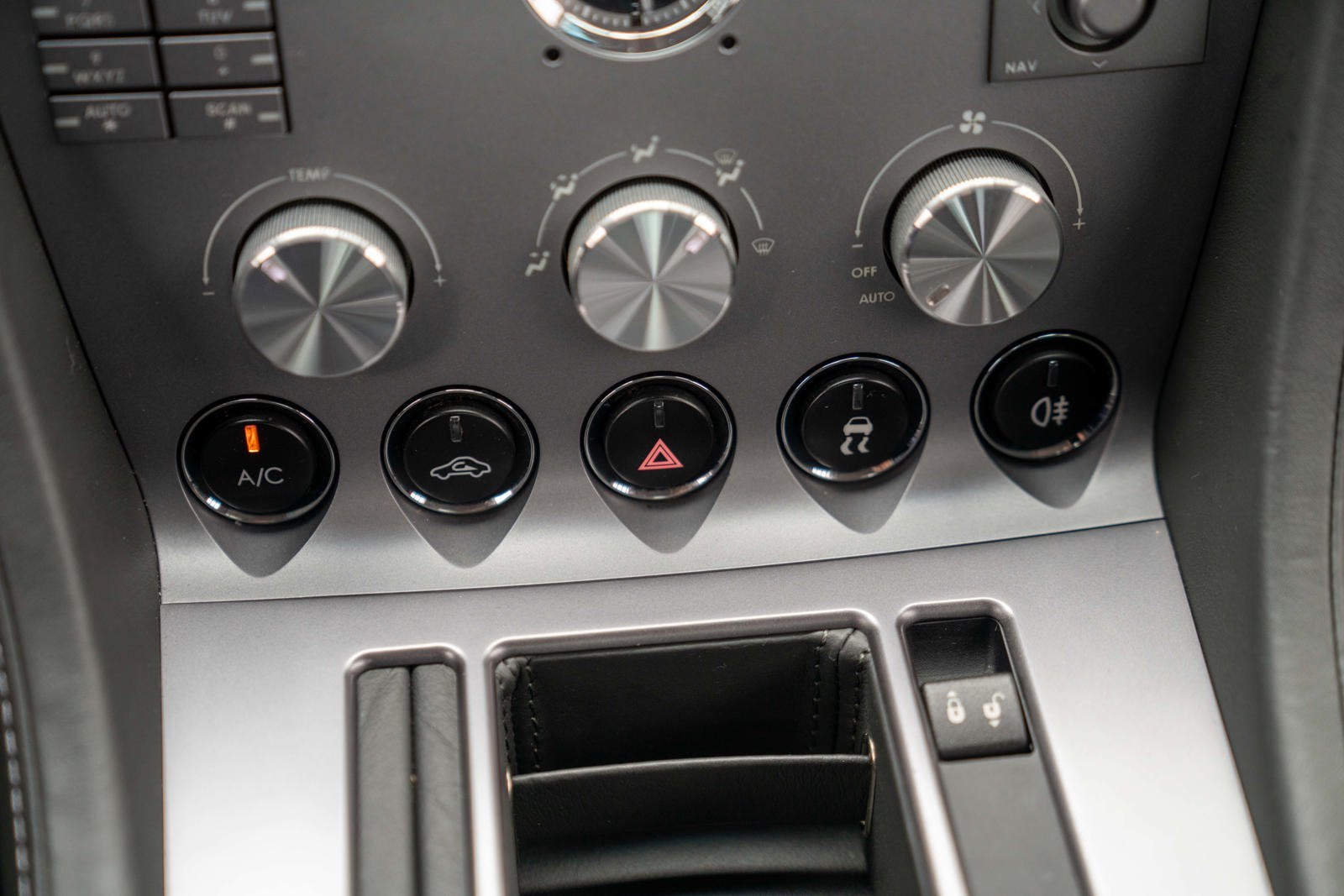 2008 Aston Martin DB9 2dr Cpe Auto