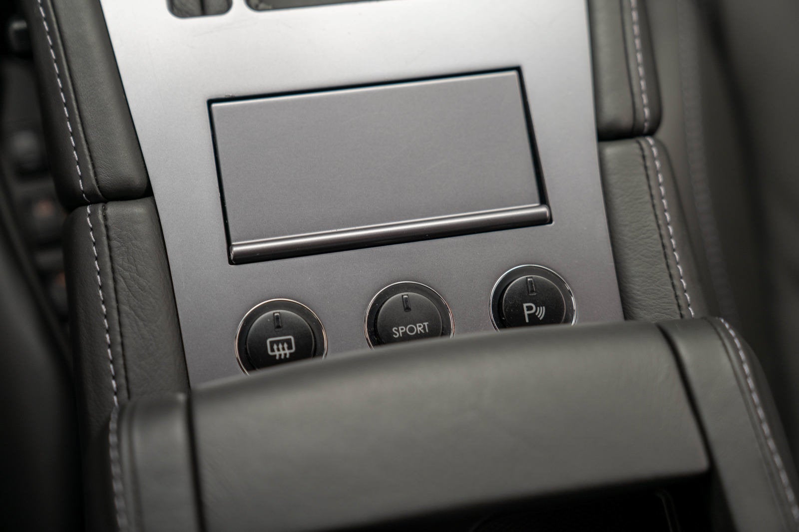 2008 Aston Martin DB9 2dr Cpe Auto