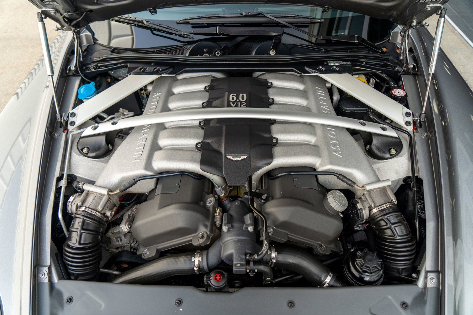 2006 Aston Martin DB9 2dr Cpe Manual