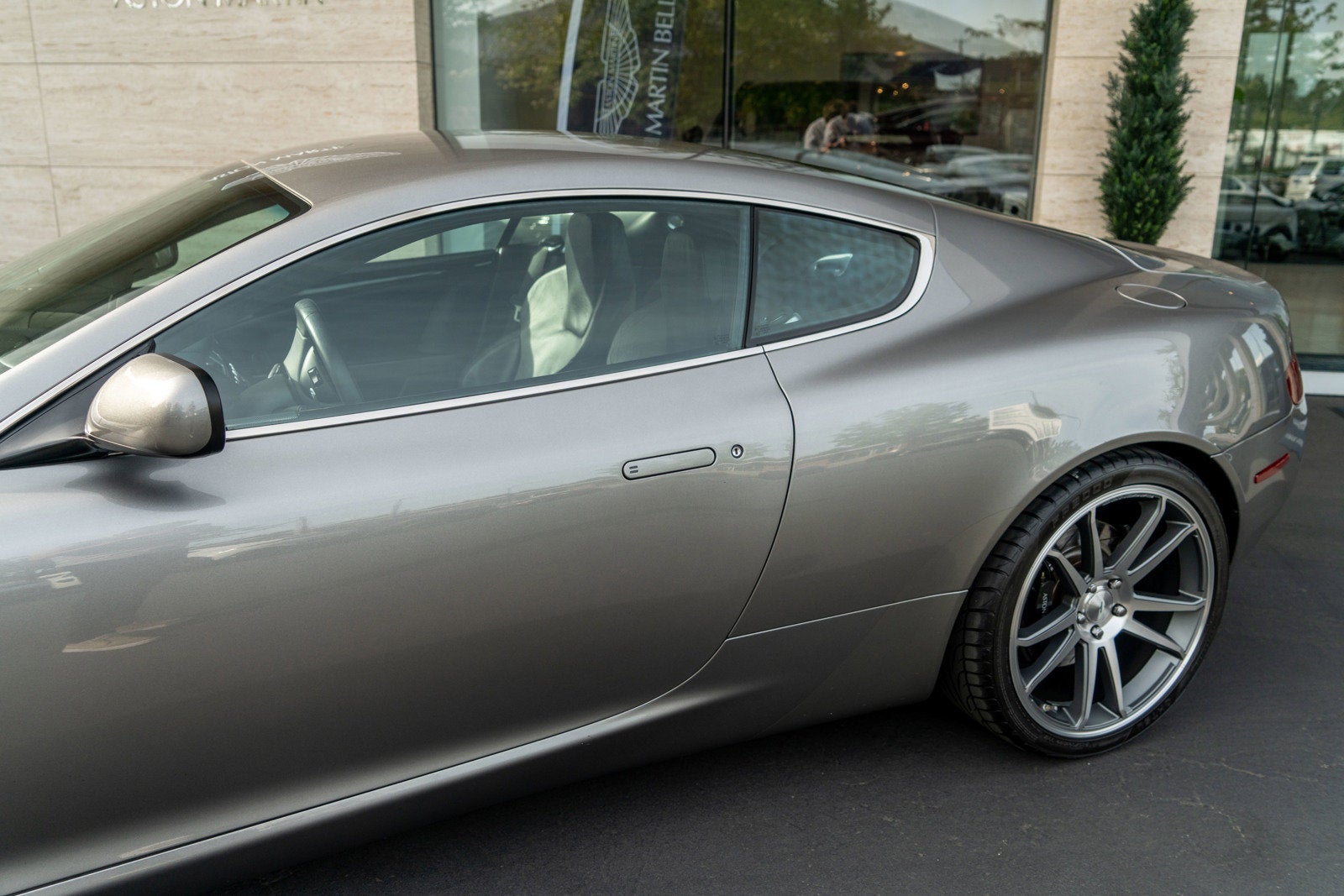 2006 Aston Martin DB9 2dr Cpe Manual
