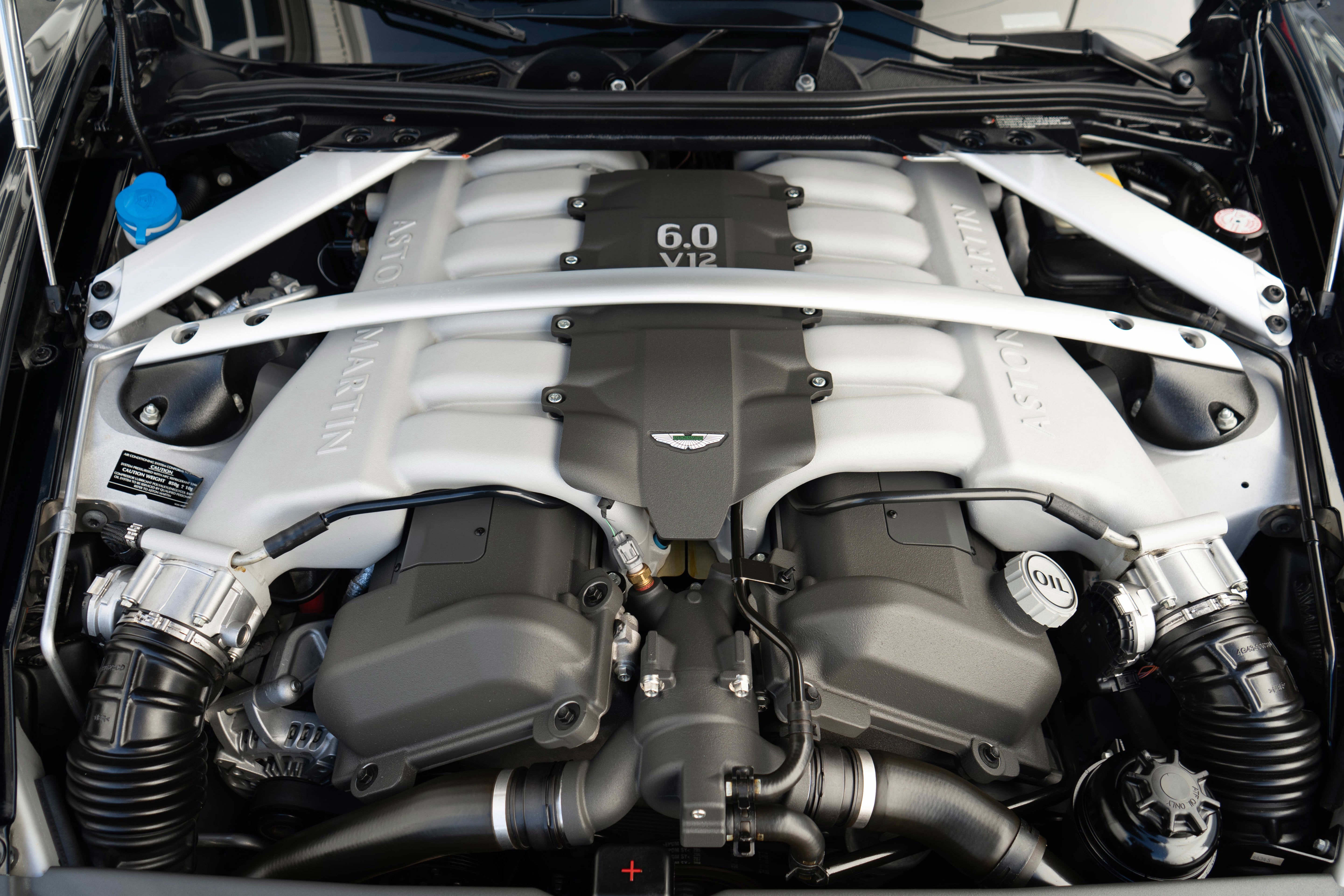 2009 Aston Martin DB9 2dr Volante Auto