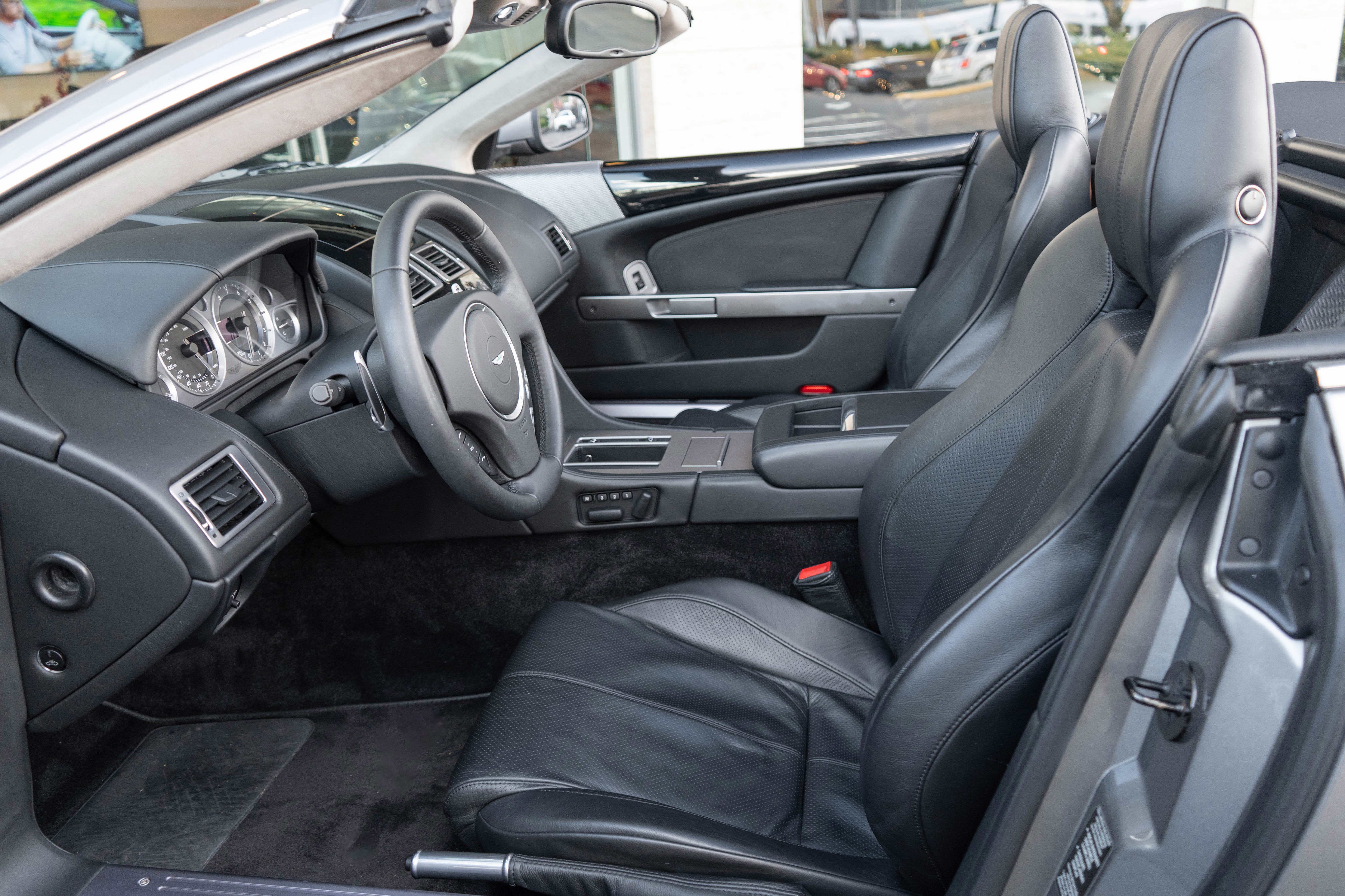 2009 Aston Martin DB9 Volante