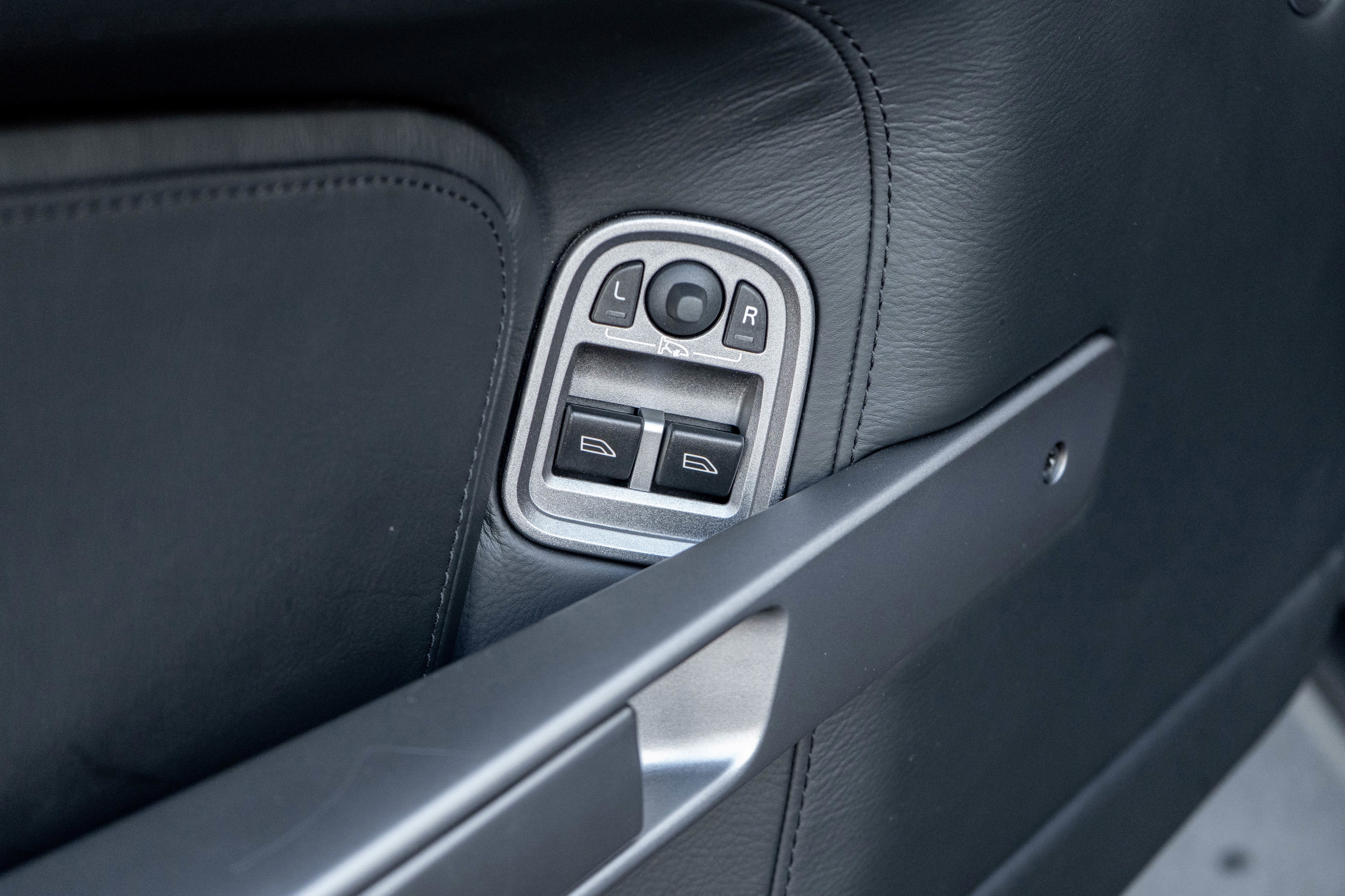 2009 Aston Martin DB9 Volante