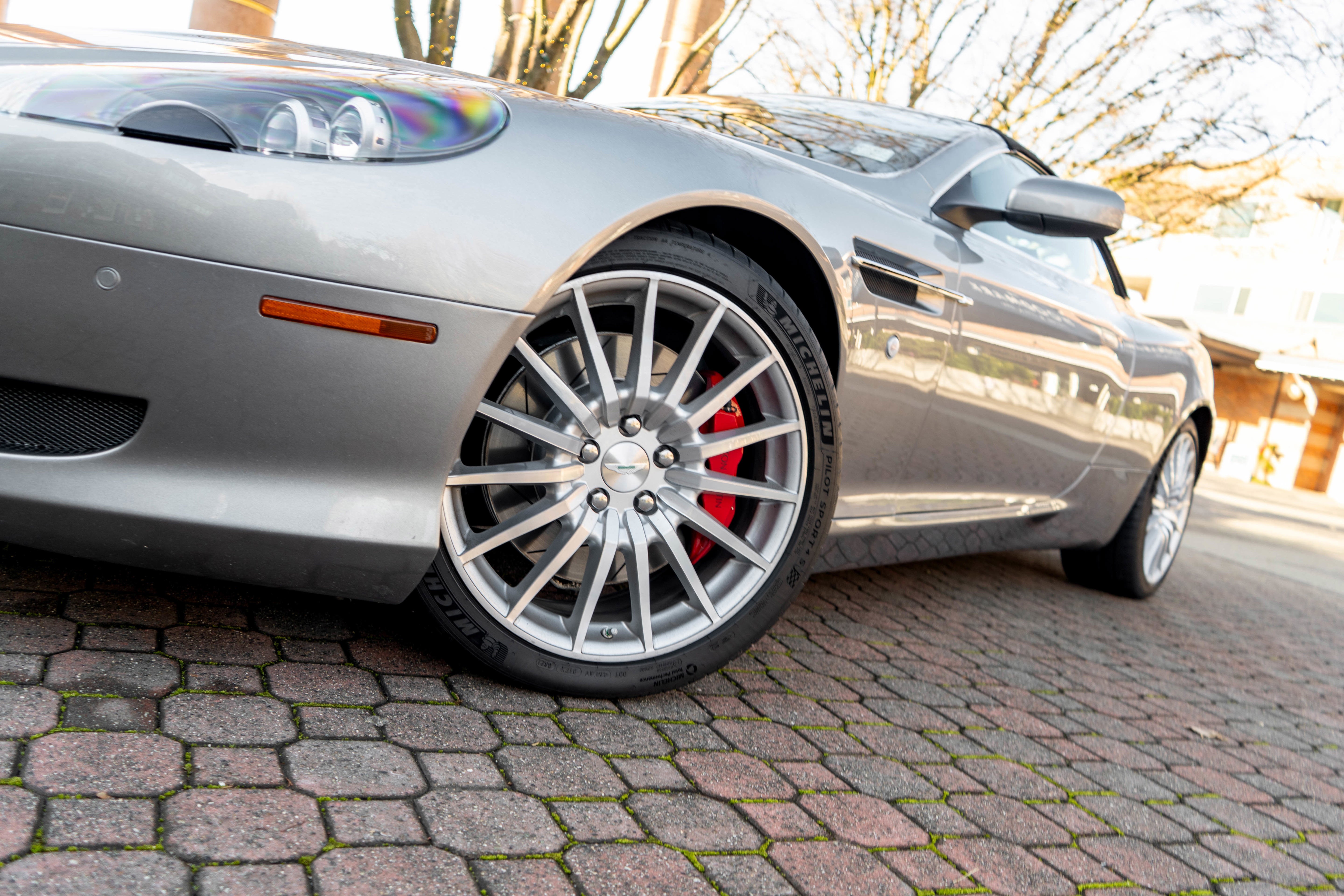 2009 Aston Martin DB9 Volante
