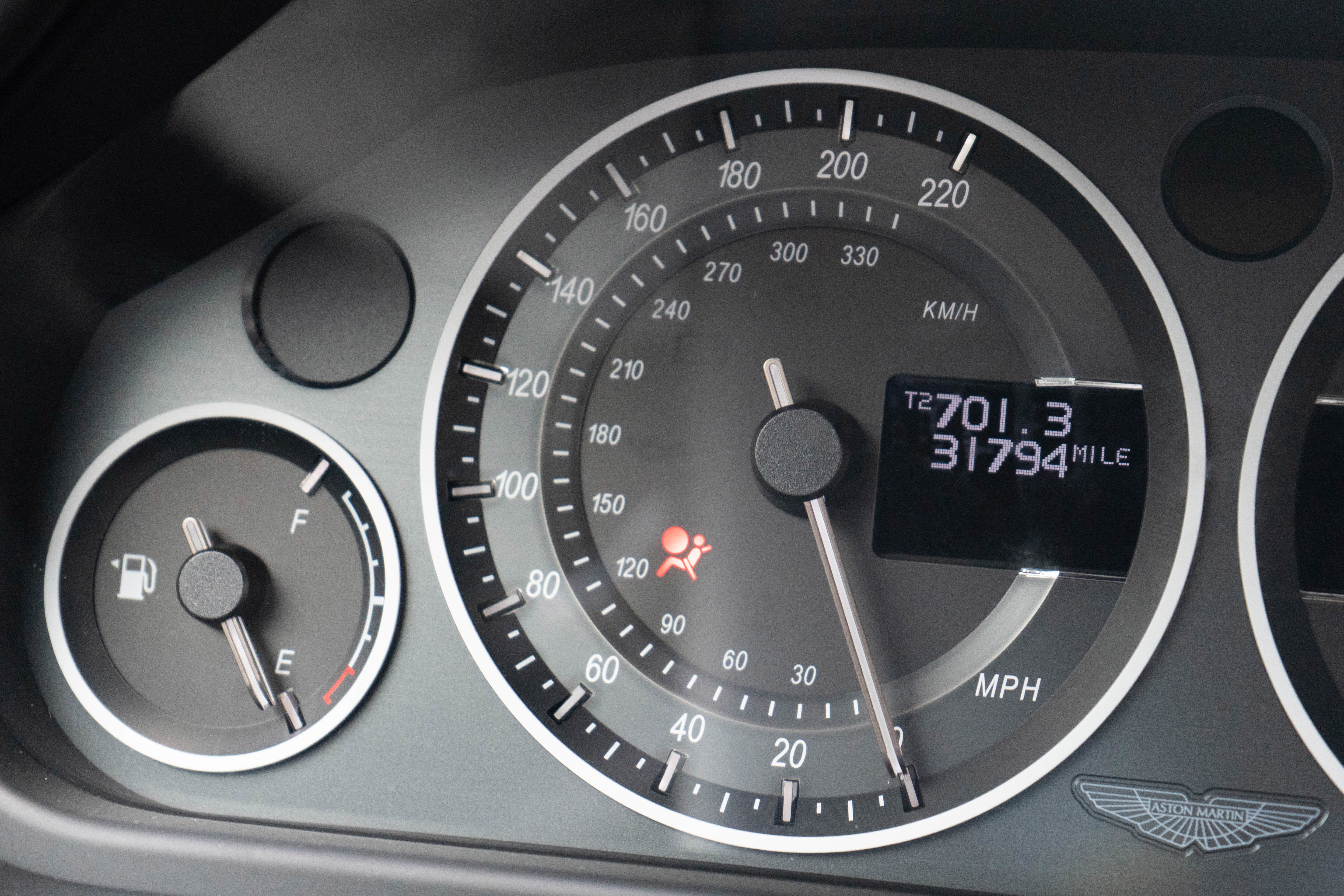 2011 Aston Martin V8 Vantage N420