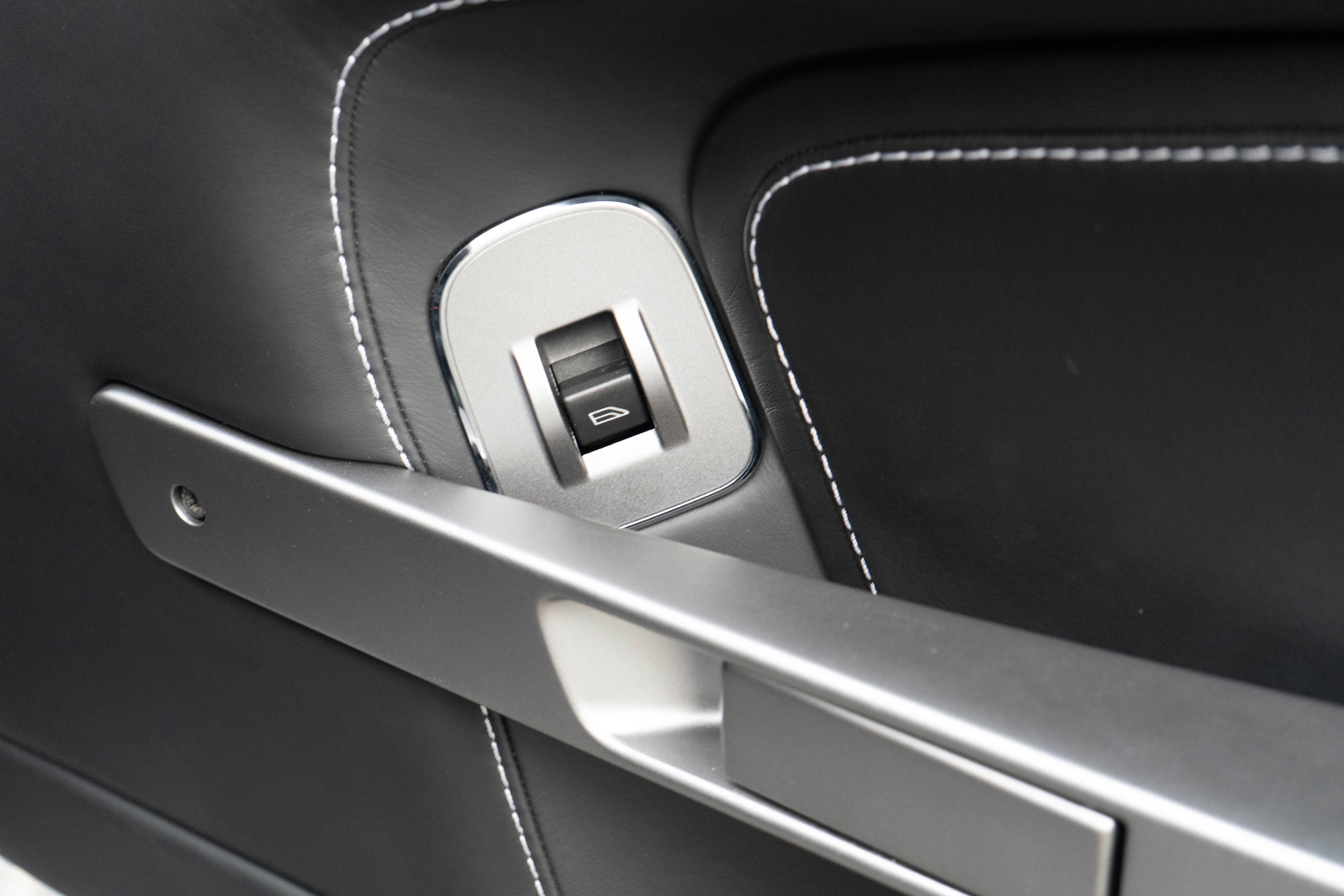 2011 Aston Martin V8 Vantage N420