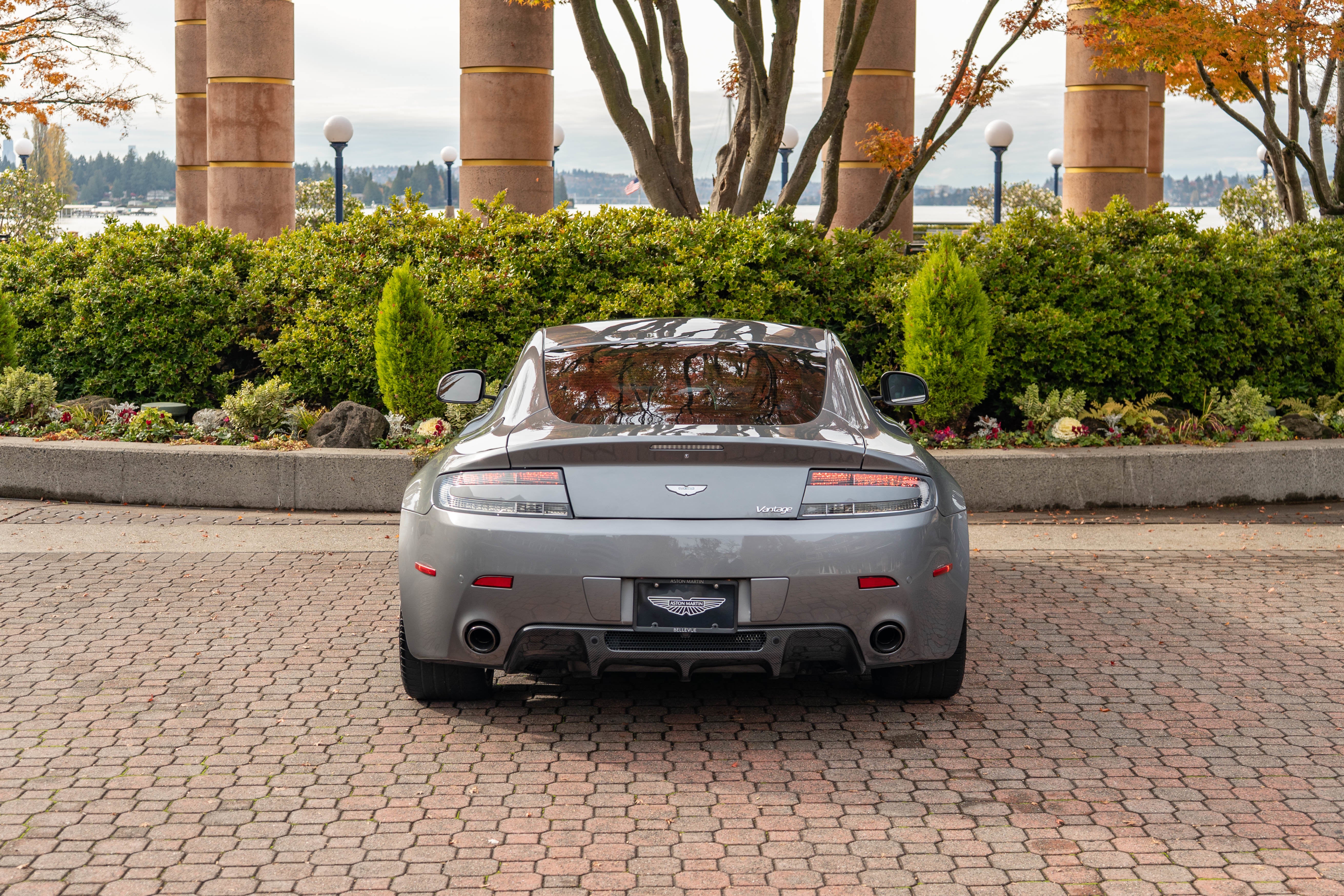 2011 Aston Martin V8 Vantage N420