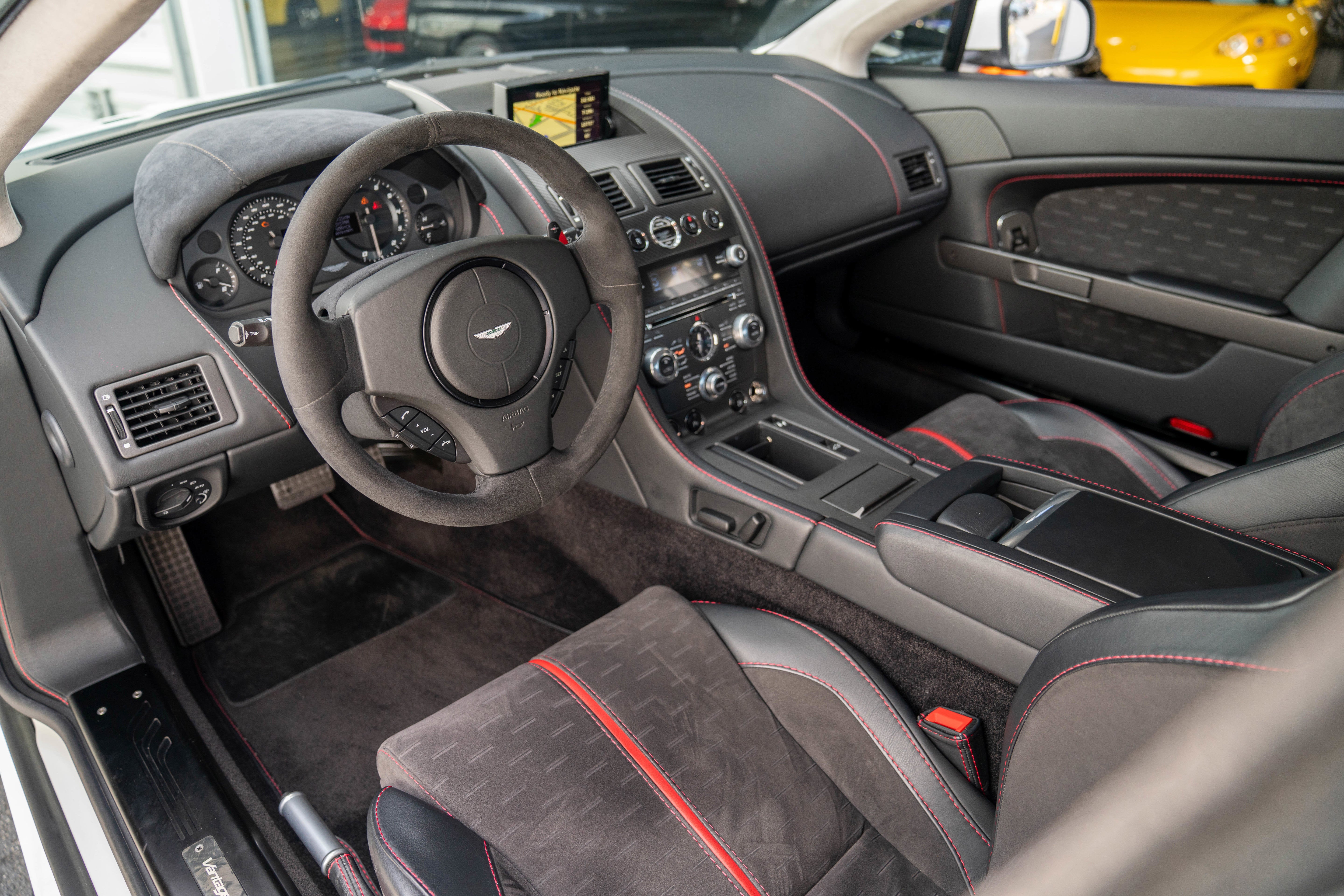 2015 Aston Martin V8 Vantage GT