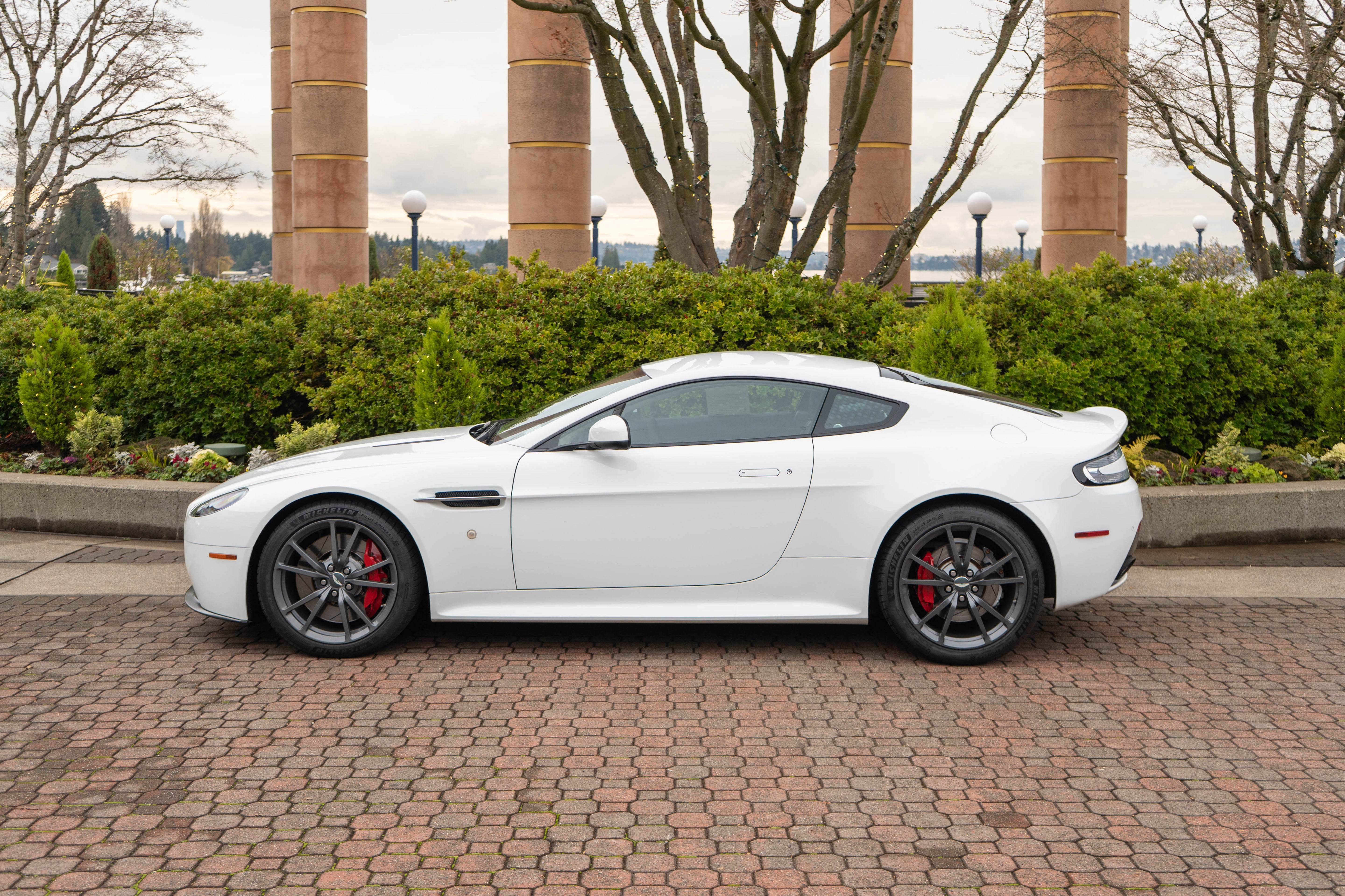 2015 Aston Martin V8 Vantage GT