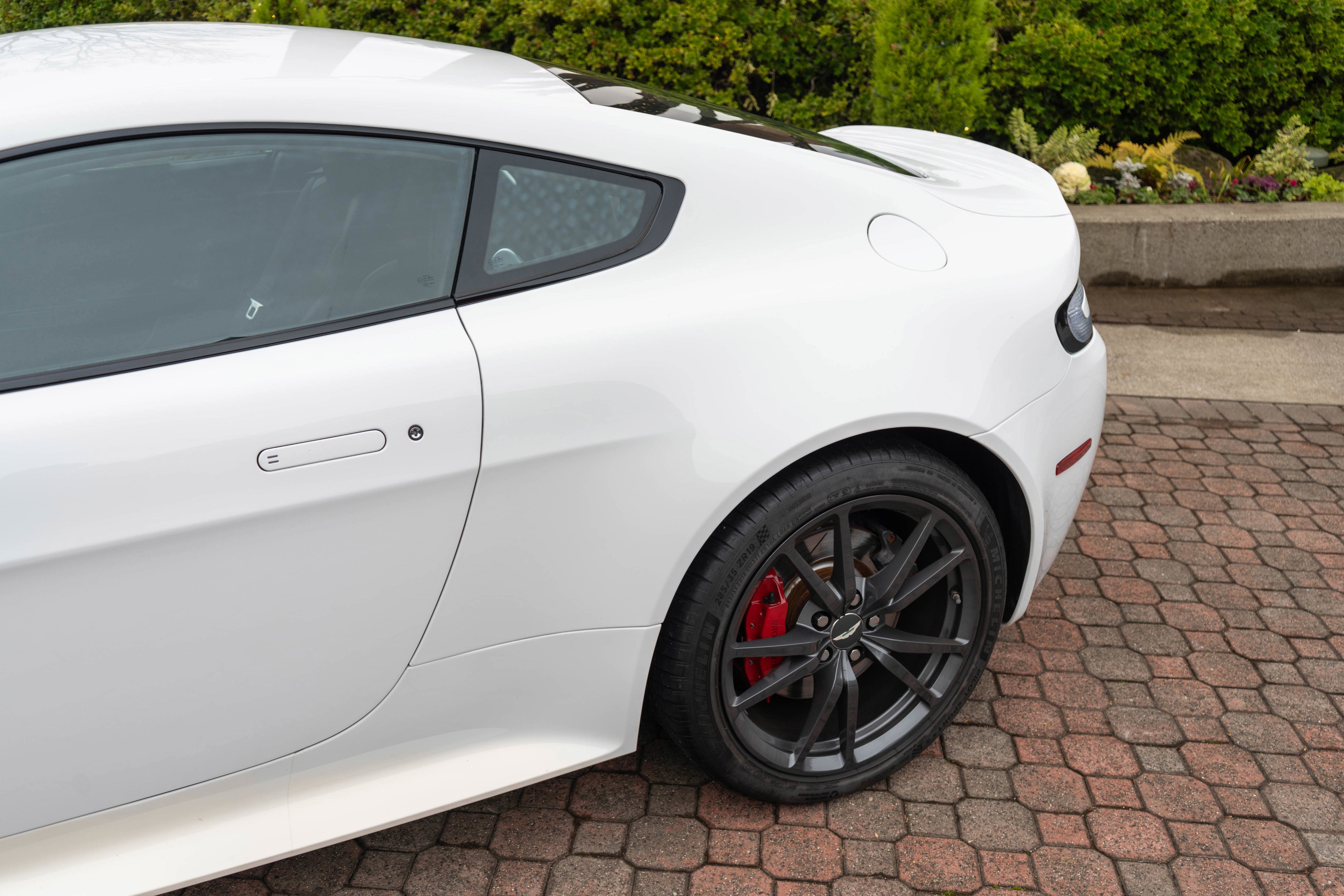 2015 Aston Martin V8 Vantage GT
