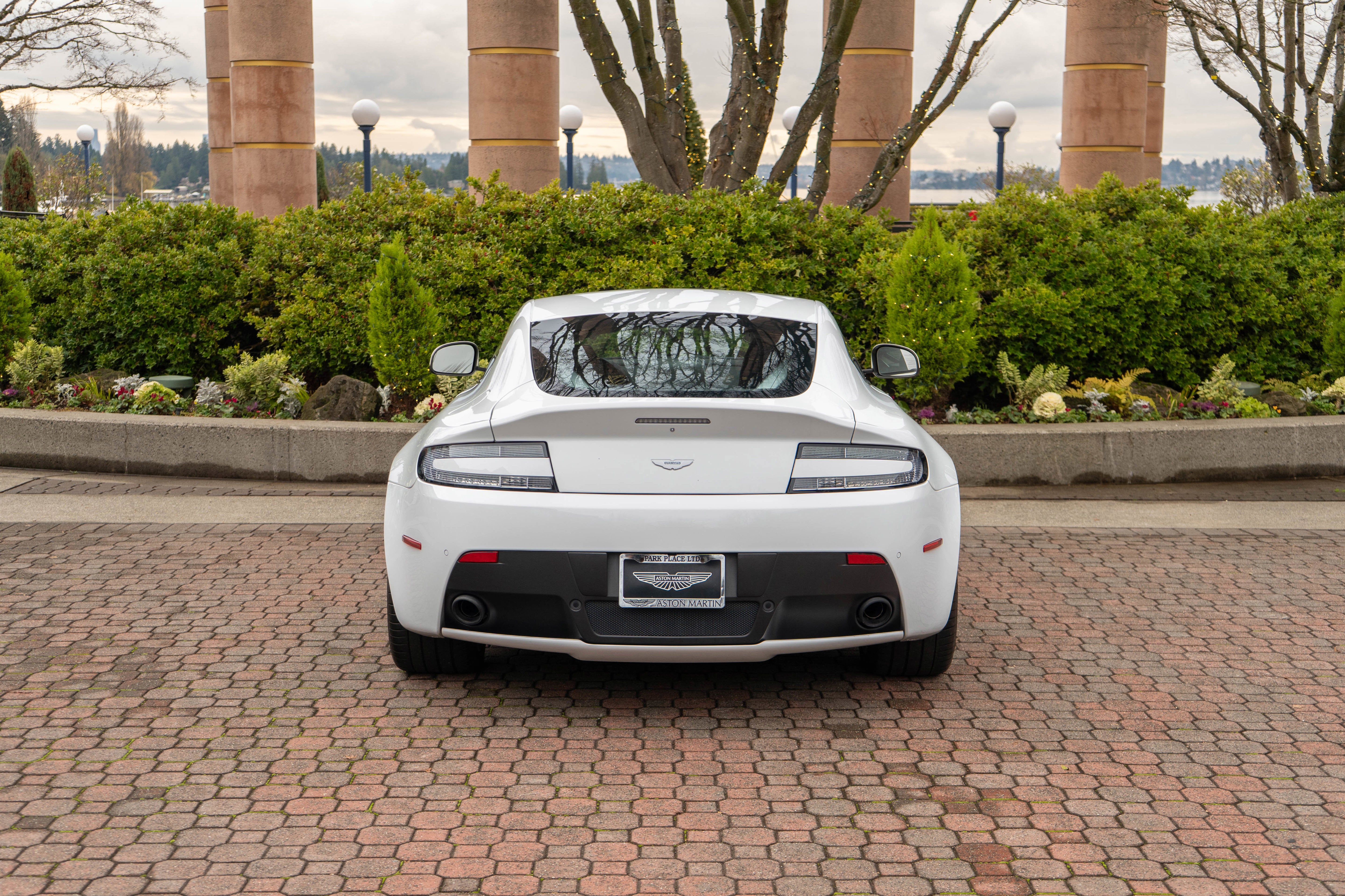 2015 Aston Martin V8 Vantage GT