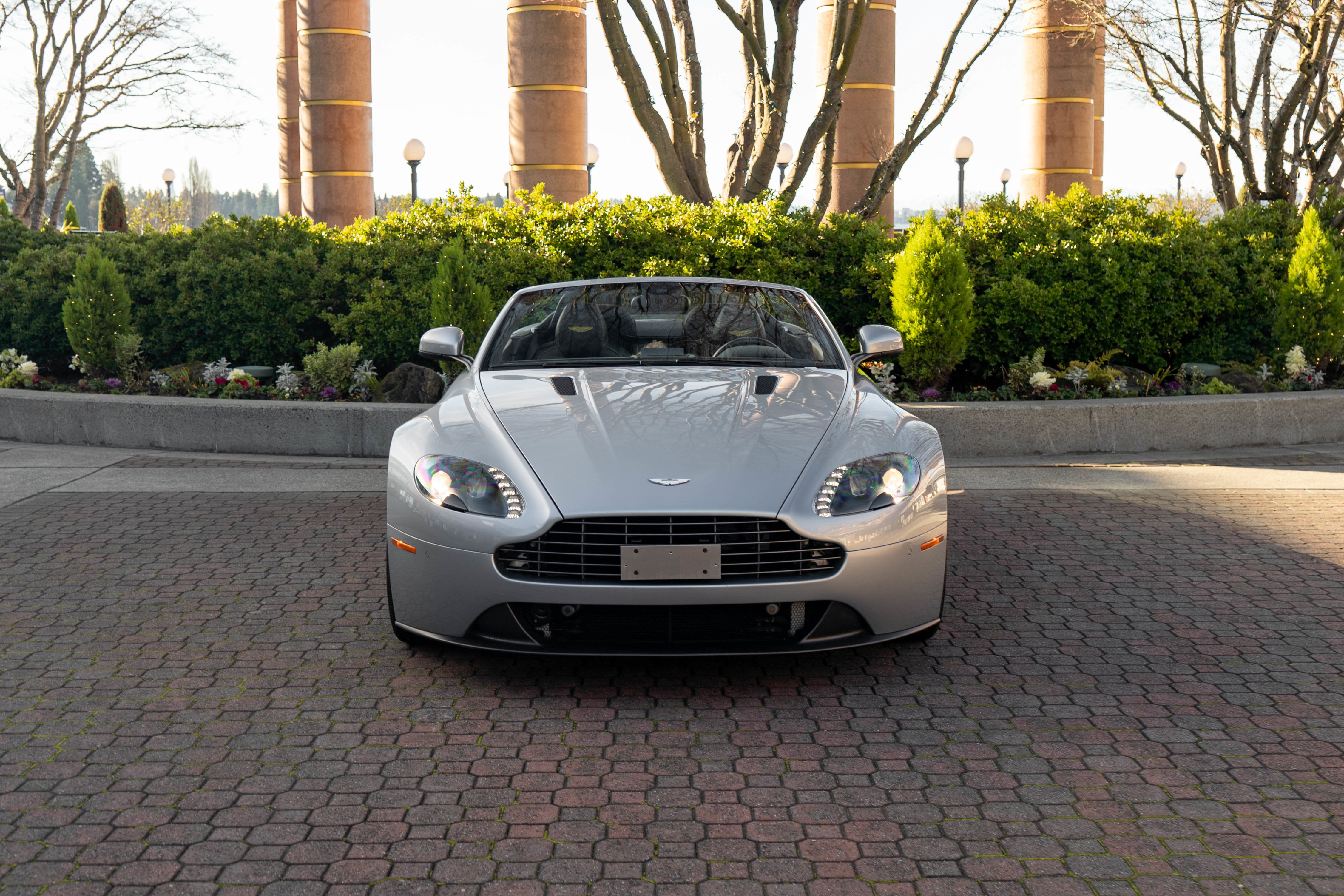 2015 Aston Martin V8 Vantage Roadster GT