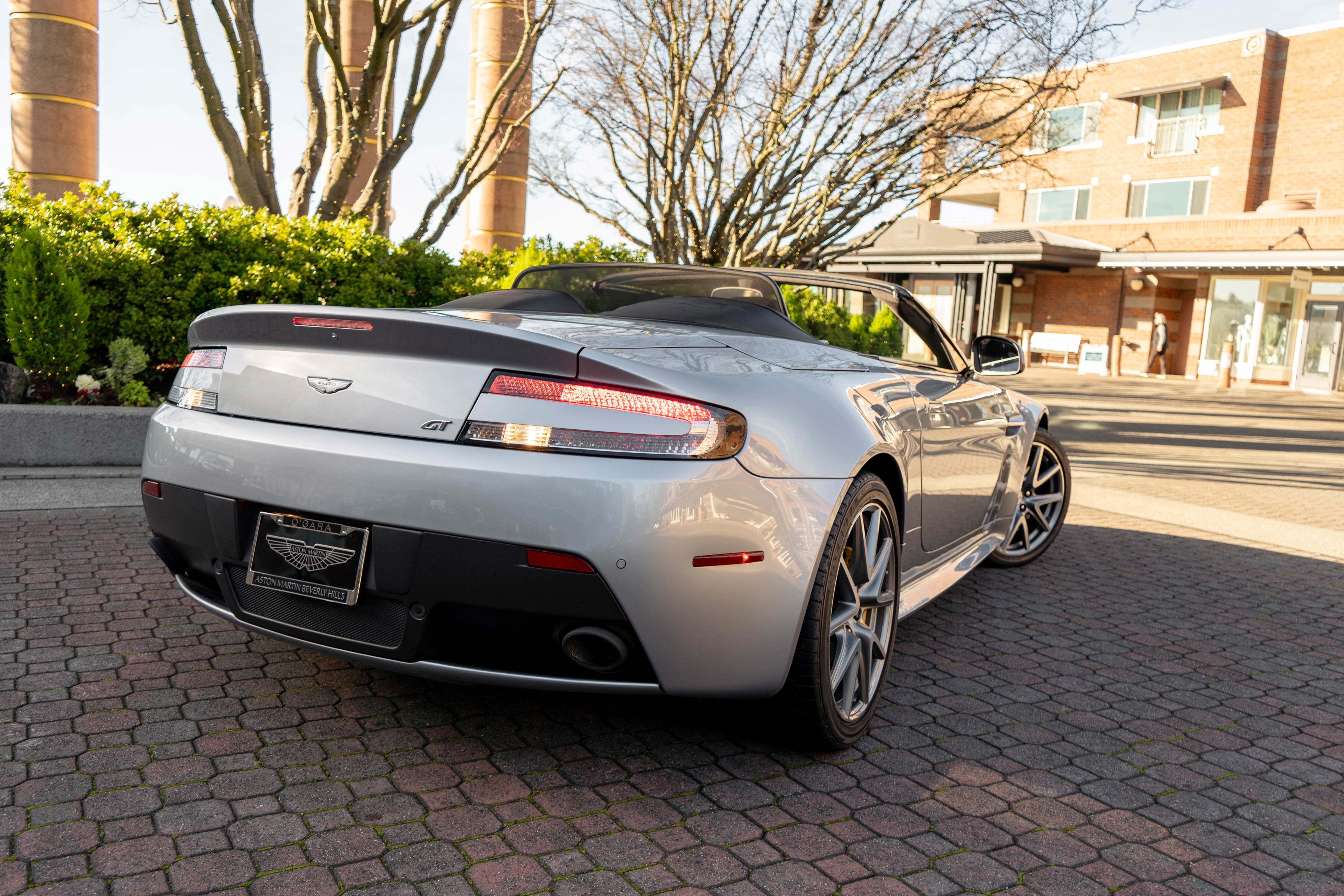 2015 Aston Martin V8 Vantage Roadster GT