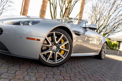 2015 Aston Martin V8 Vantage Roadster GT