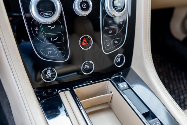 2016 Aston Martin V8 Vantage GTS