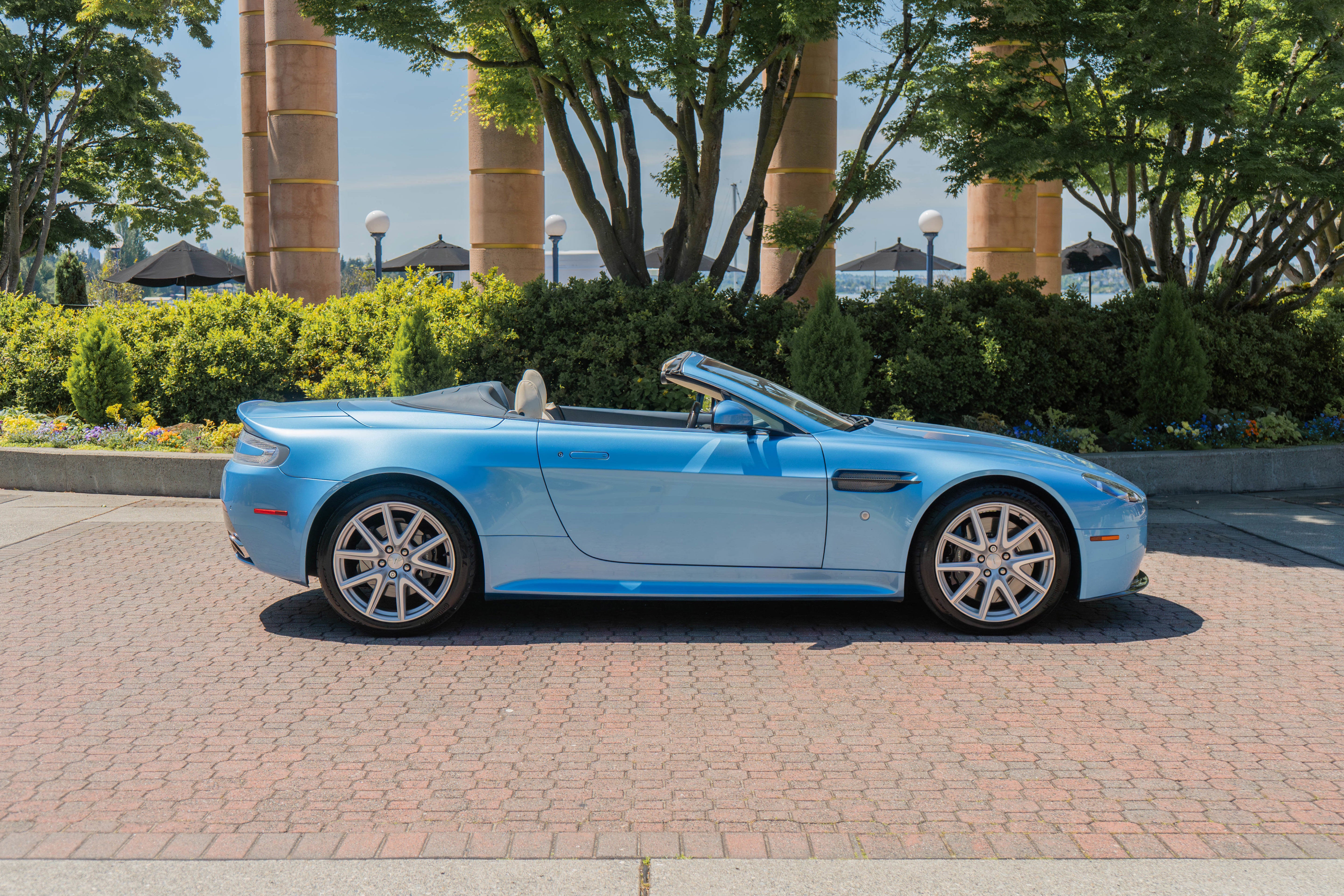 2012 Aston Martin V8 Vantage S