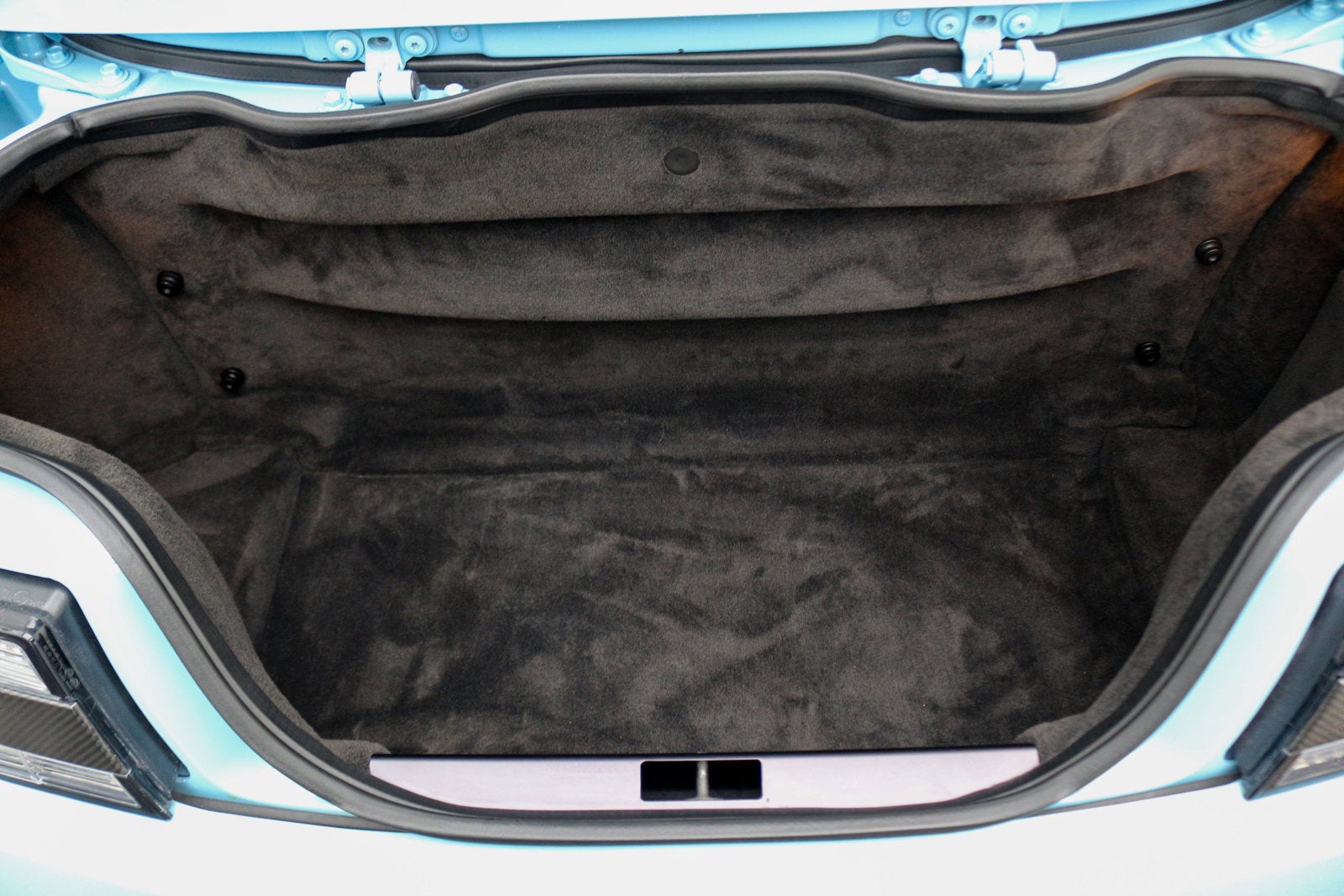 2017 Aston Martin V12 Vantage S Roadster