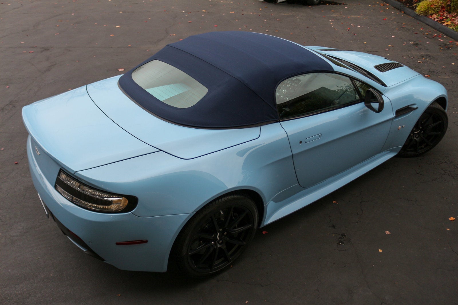 2017 Aston Martin V12 Vantage S Roadster