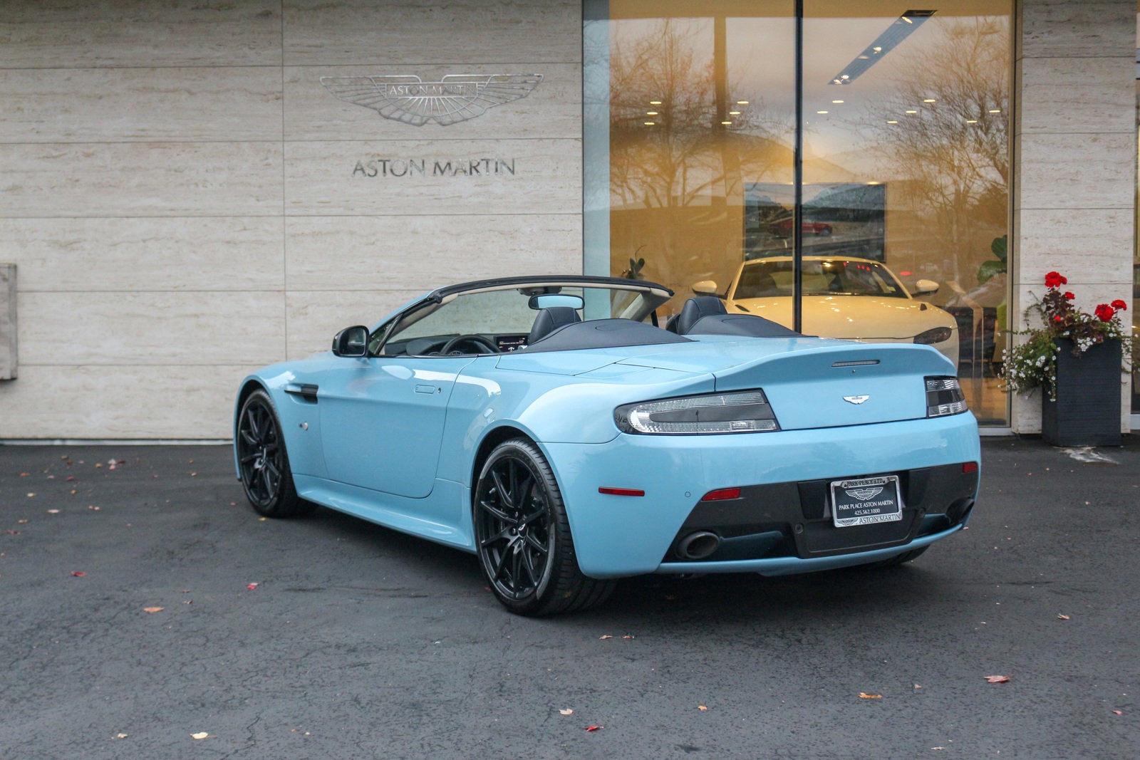 2017 Aston Martin V12 Vantage S Roadster