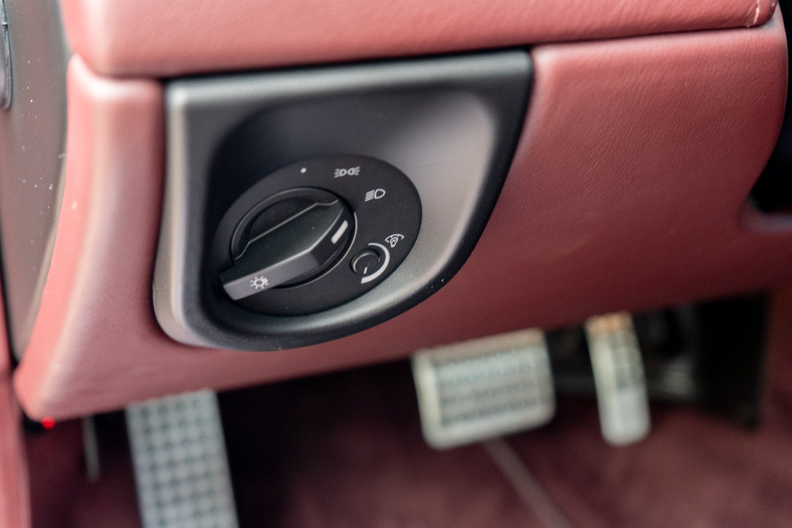 2011 Aston Martin DB9 Coupe