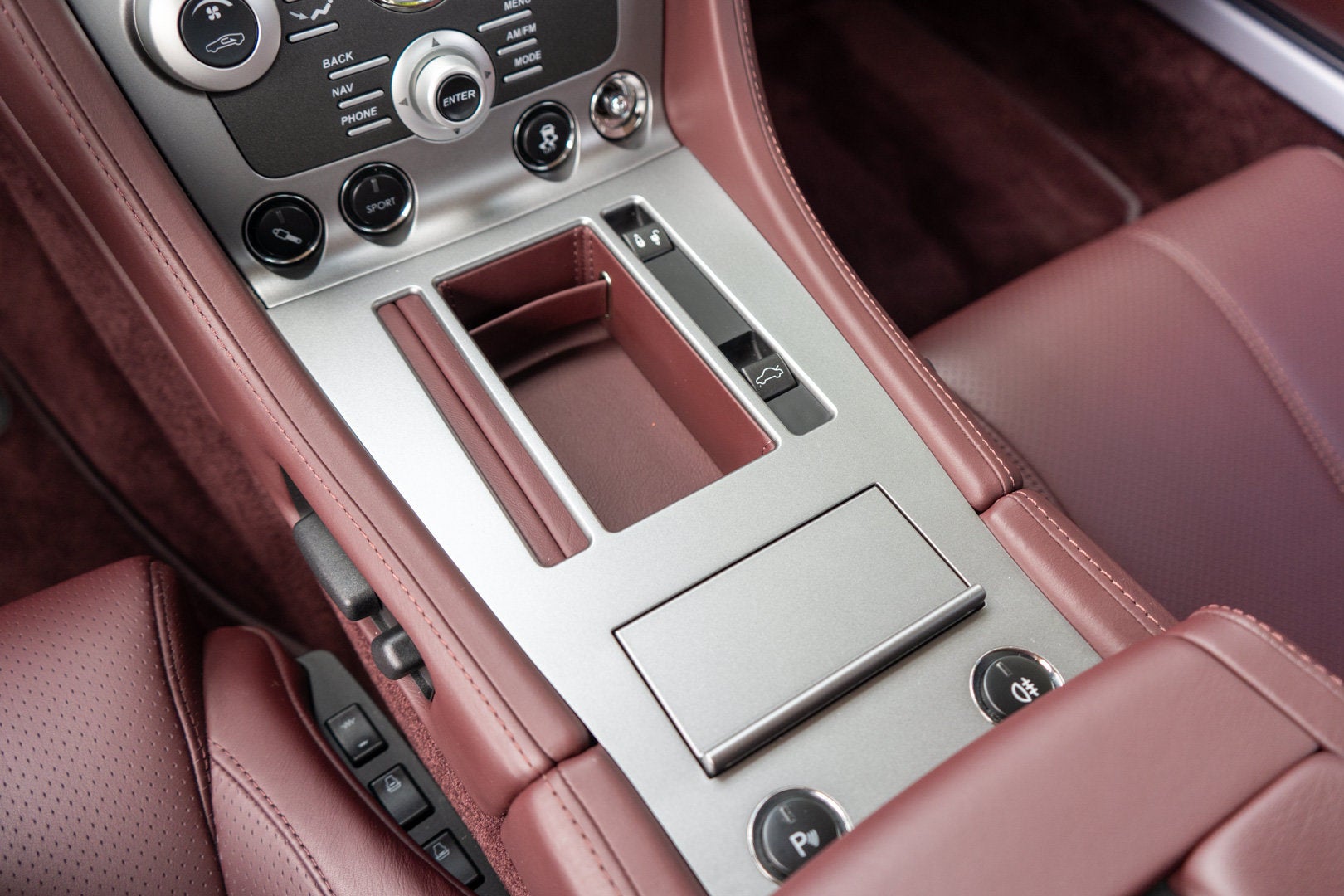 2011 Aston Martin DB9 Coupe