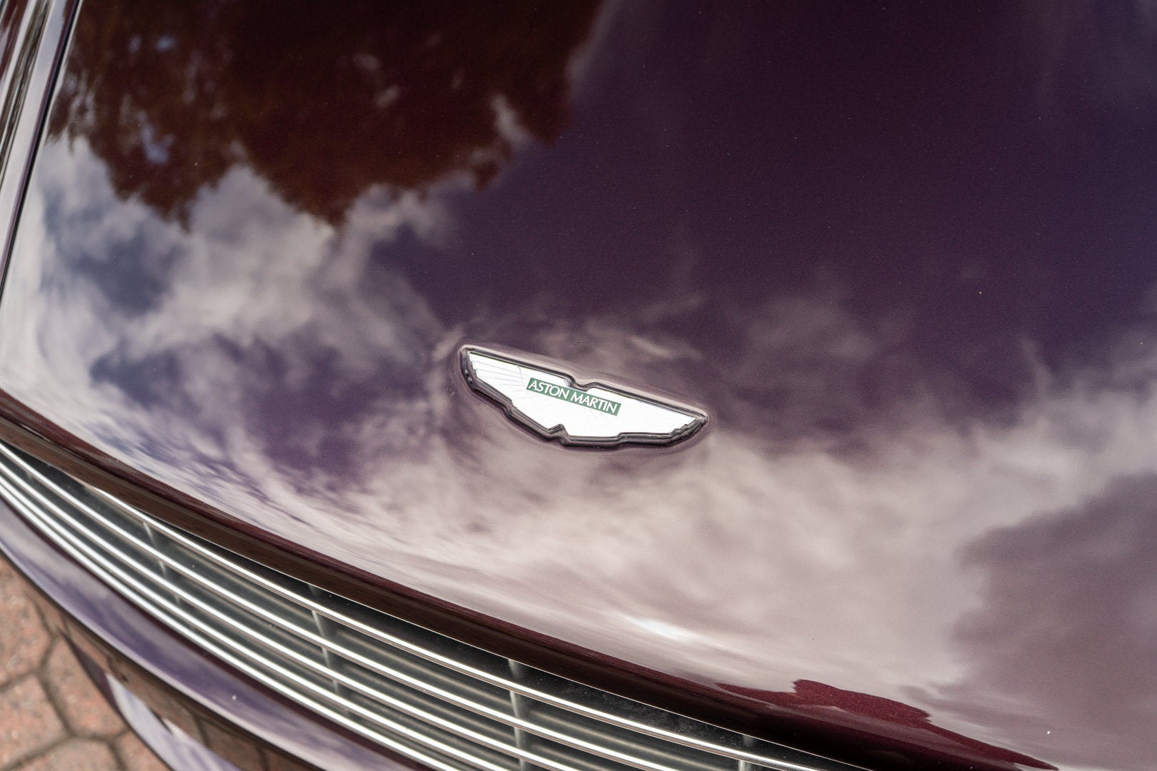 2011 Aston Martin DB9 Coupe