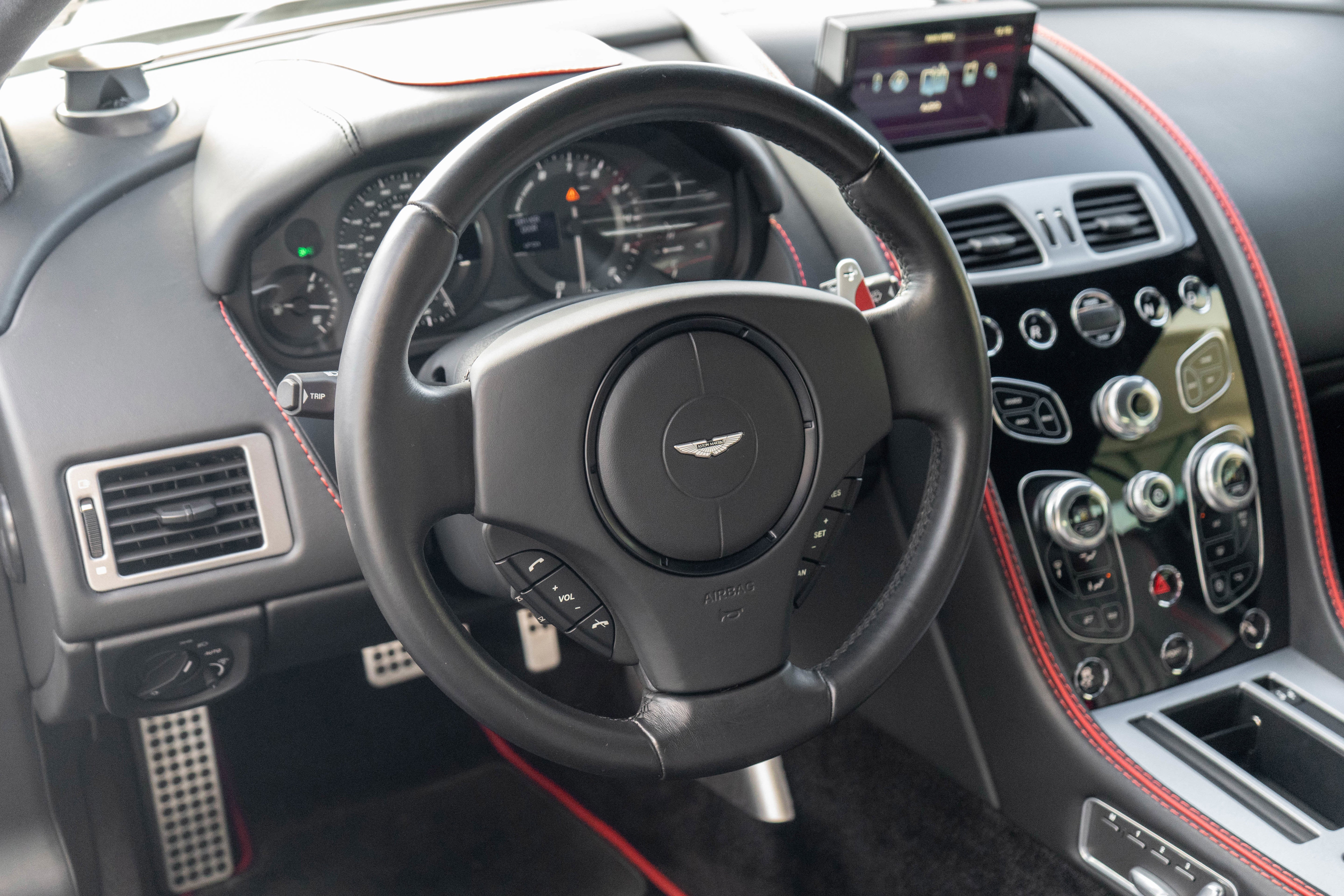 2016 Aston Martin DB9 GT Volante