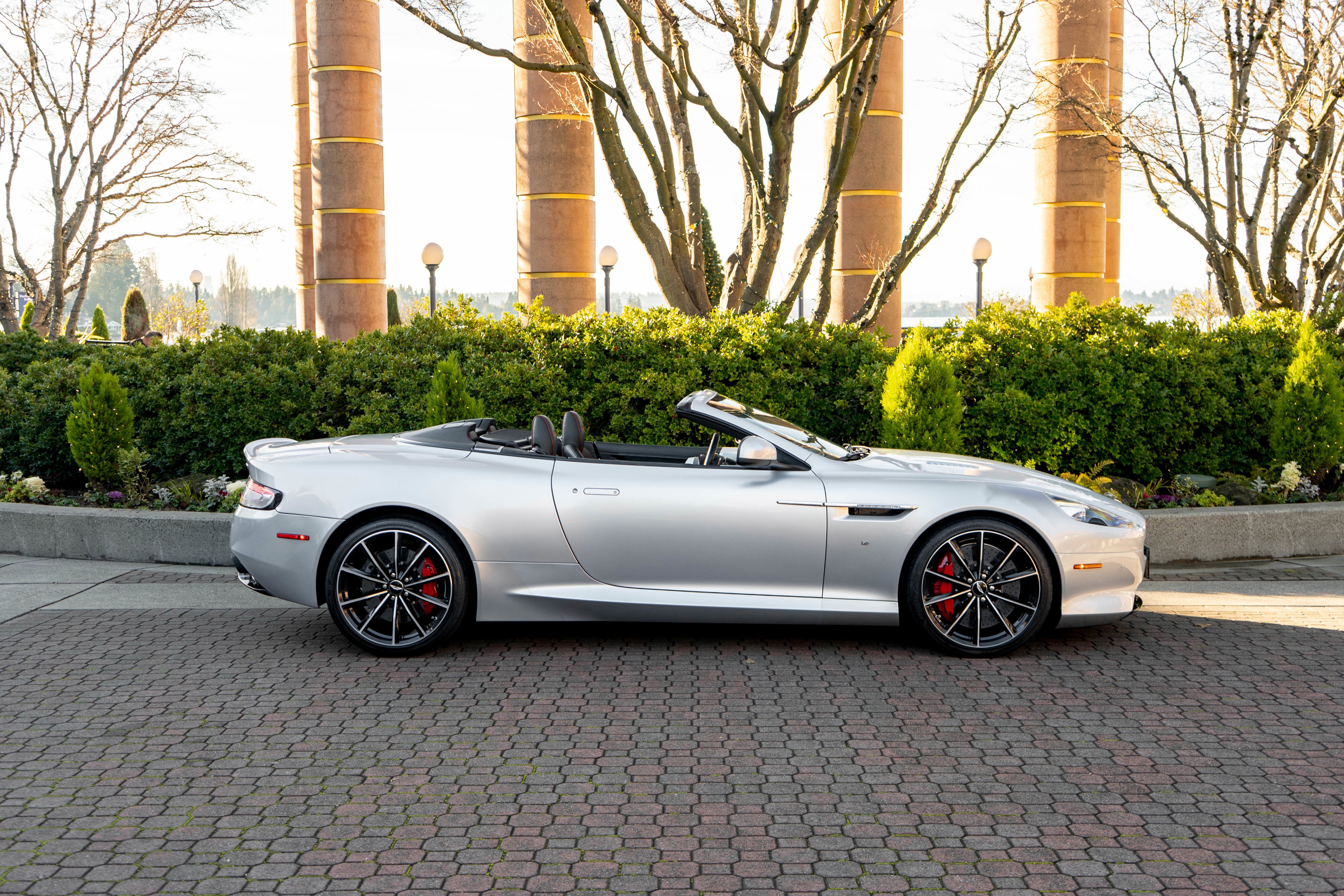 2016 Aston Martin DB9 GT Volante