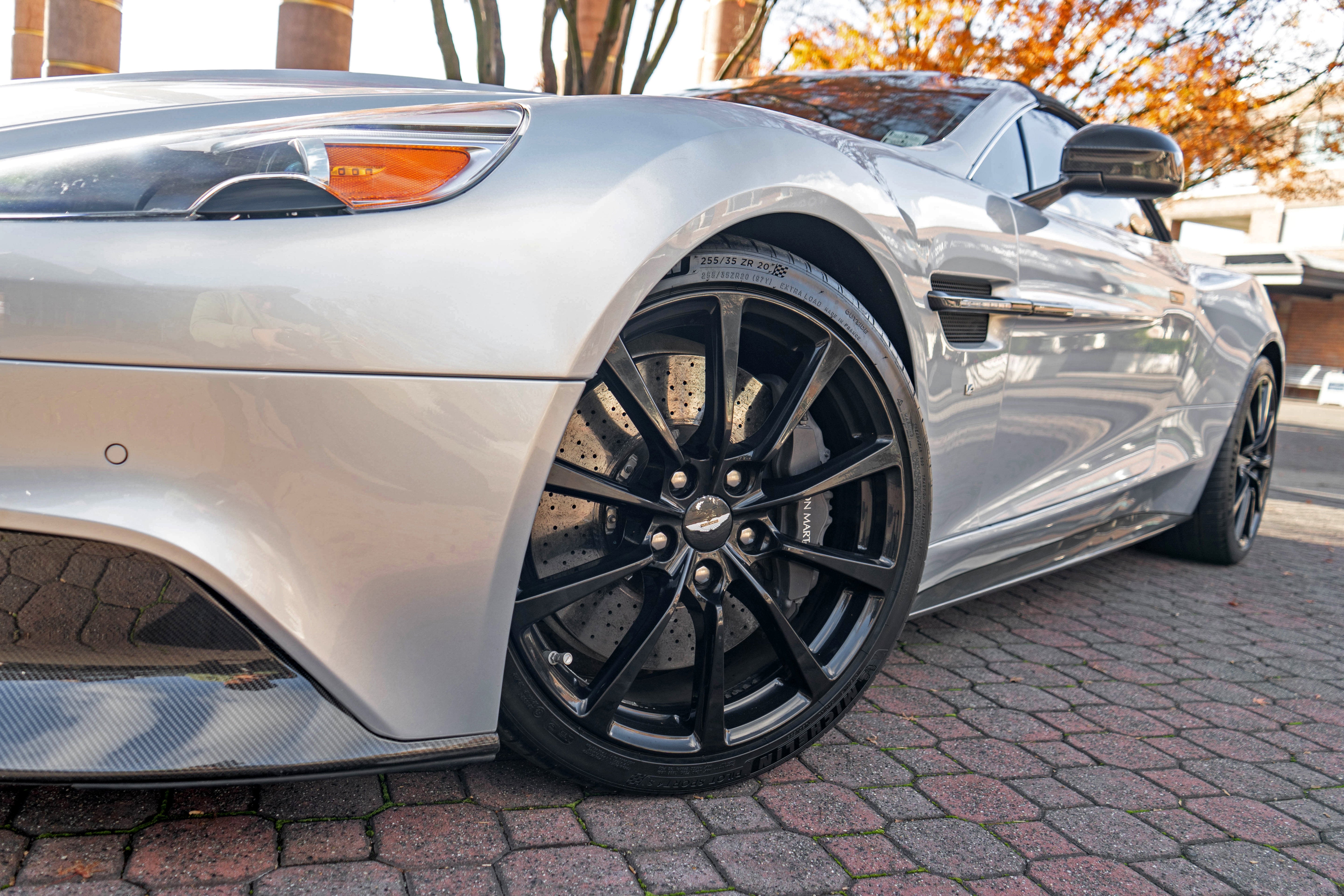 2016 Aston Martin Vanquish 2dr Volante