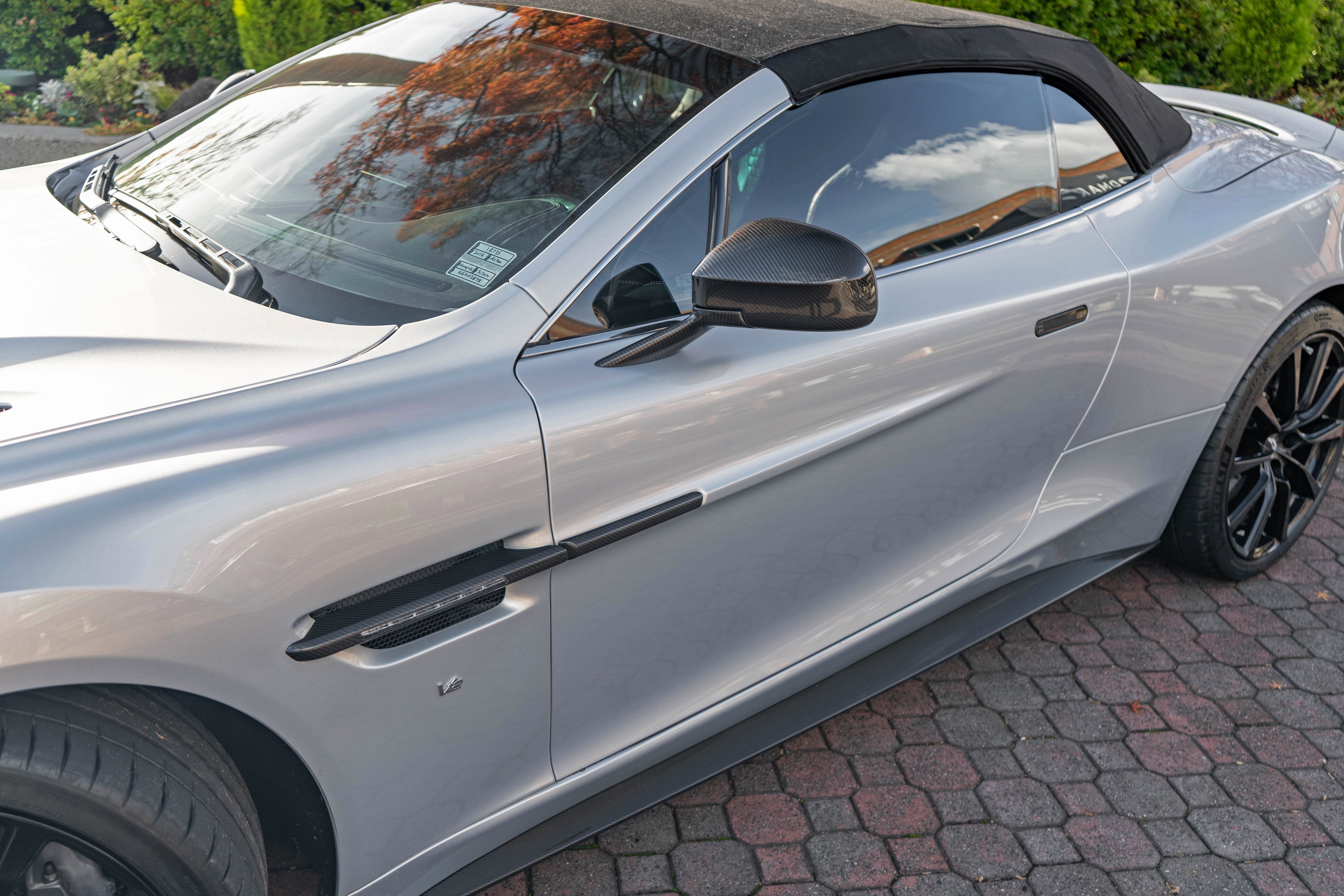 2016 Aston Martin Vanquish 2dr Volante