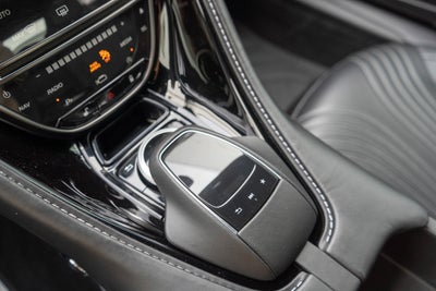 2021 Aston Martin DB11 V8