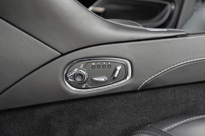 2021 Aston Martin DB11 V8