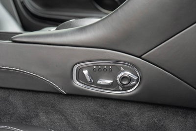 2021 Aston Martin DB11 V8