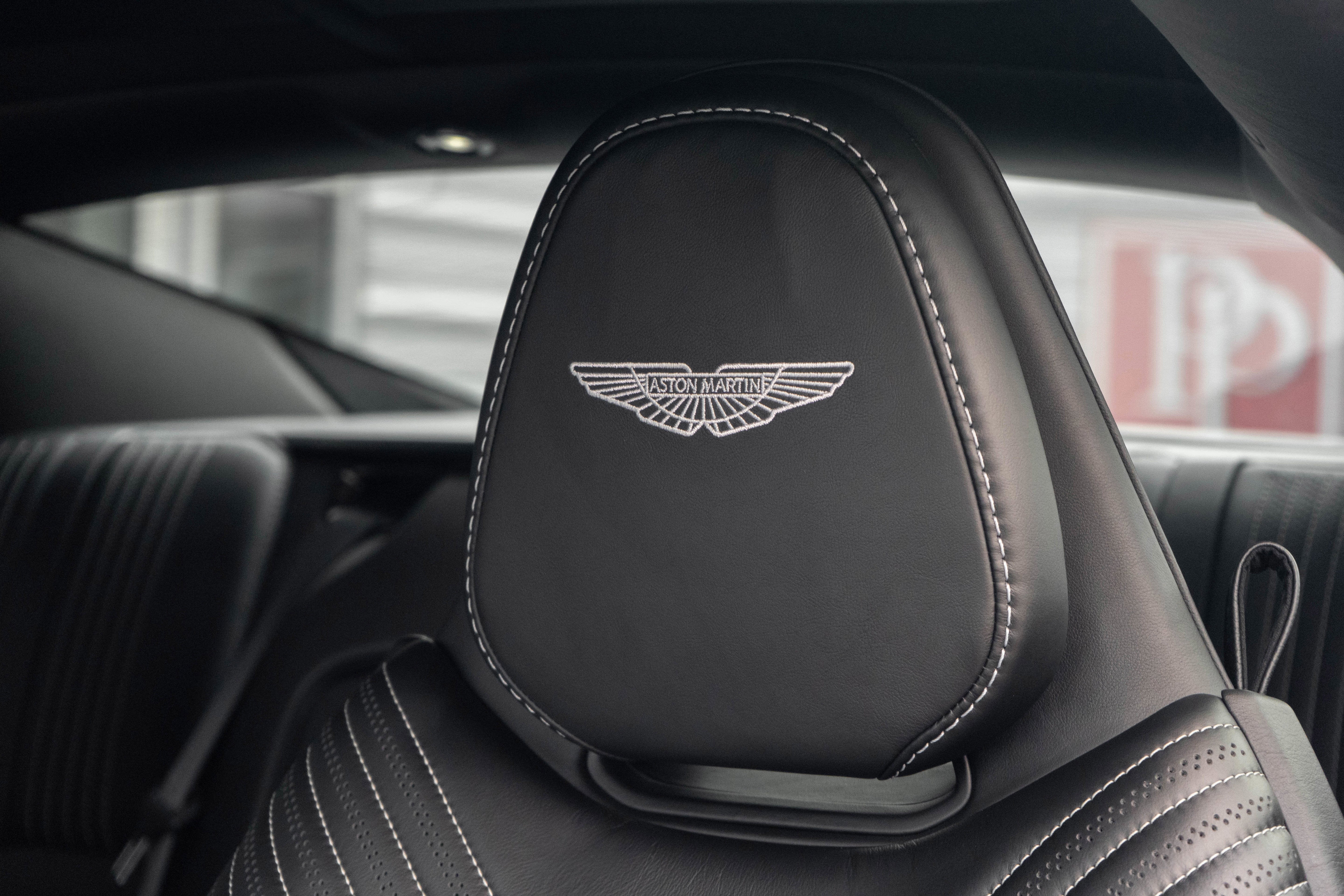 2021 Aston Martin DB11 V8