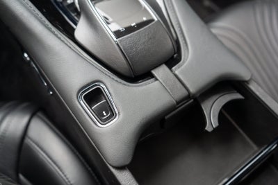 2019 Aston Martin DB11 V8