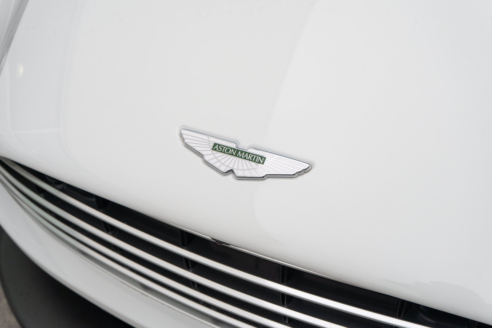 2019 Aston Martin DB11 V8