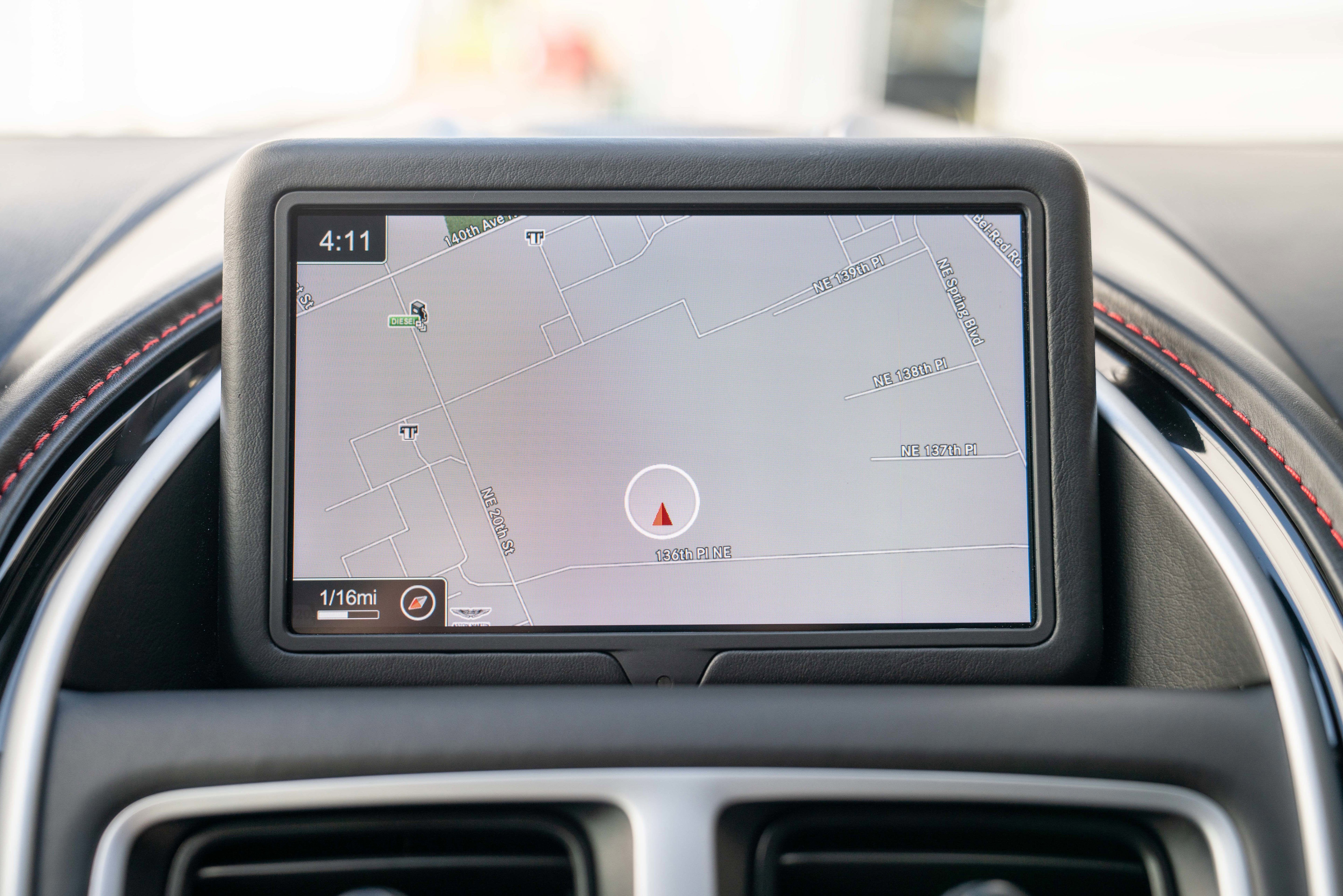 2019 Aston Martin DB11 V8