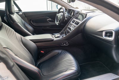 2019 Aston Martin DB11 V8