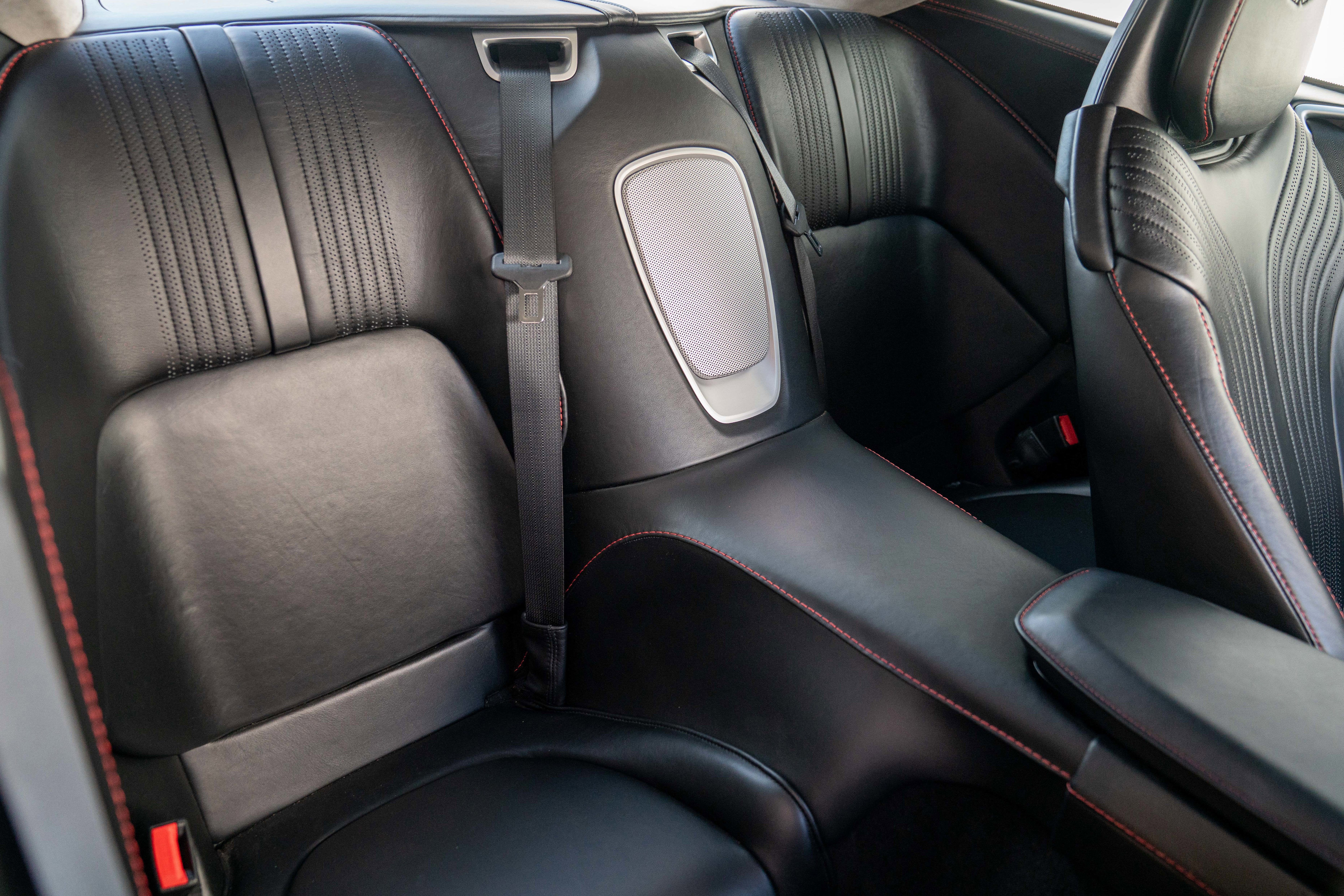 2019 Aston Martin DB11 V8