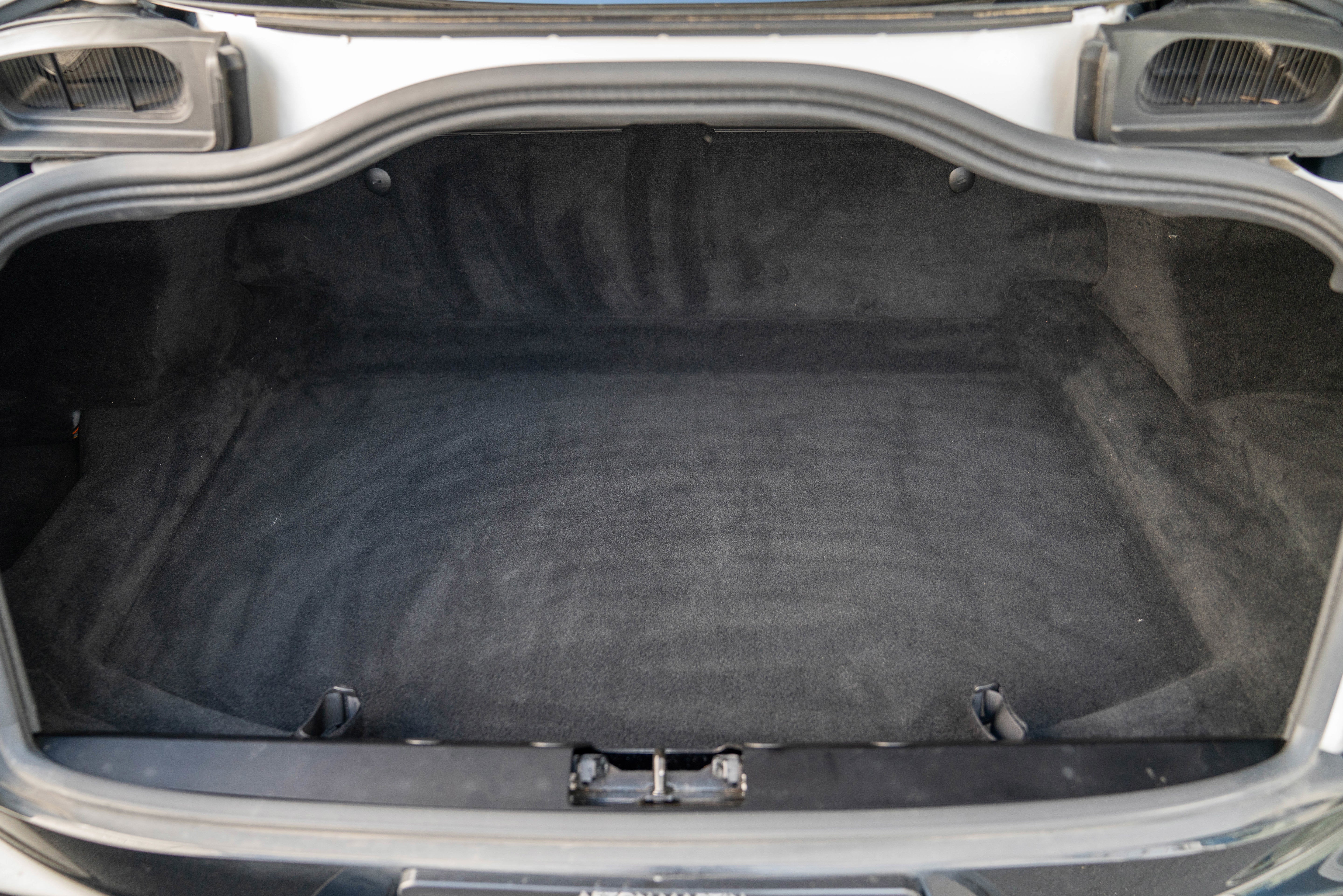 2019 Aston Martin DB11 V8