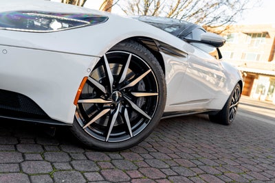 2019 Aston Martin DB11 V8
