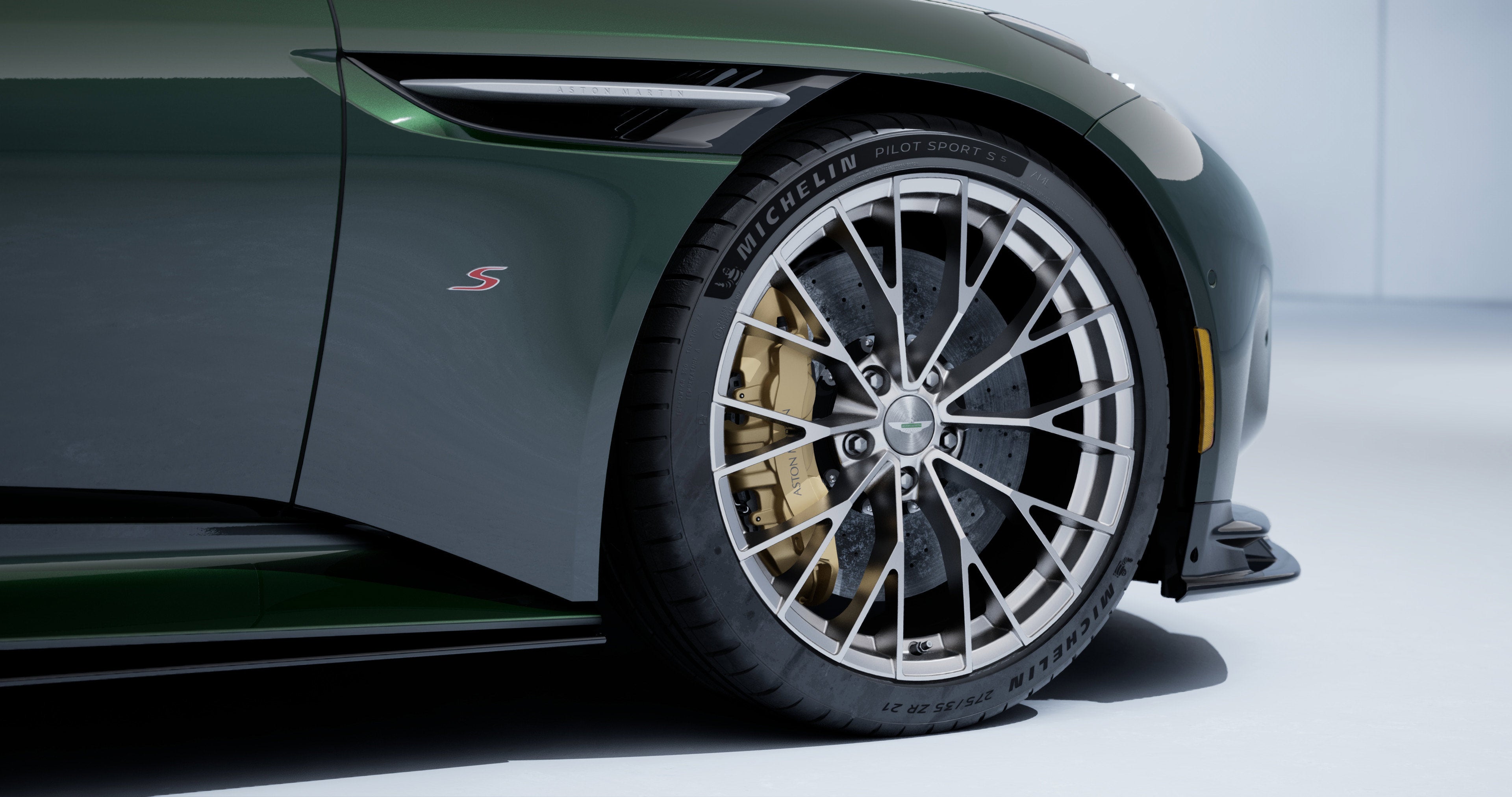 2026 Aston Martin DB12S Coupe S Coupe