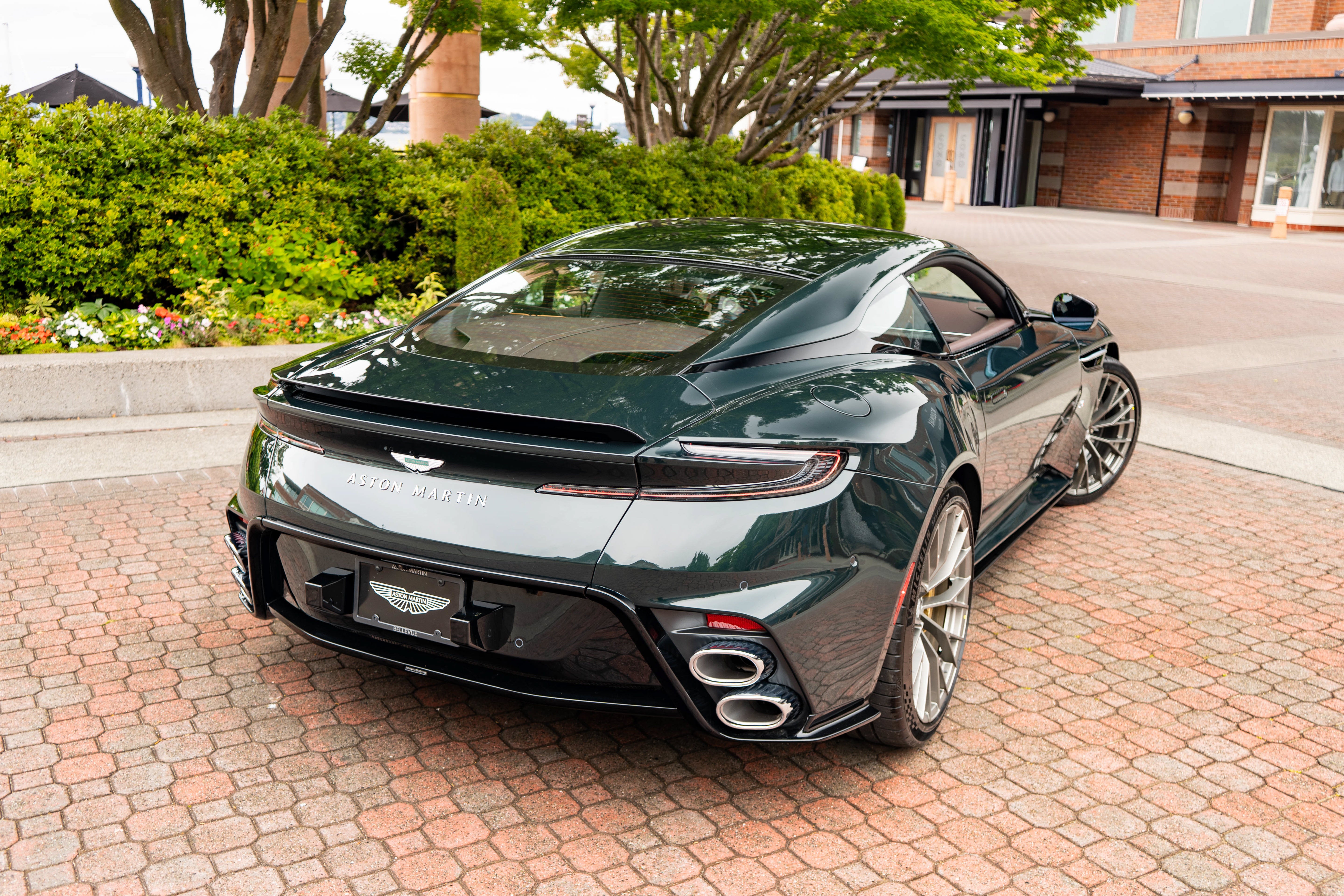 2026 Aston Martin DB12S Coupe S Coupe