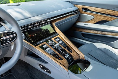 2026 Aston Martin DB12 S Volante