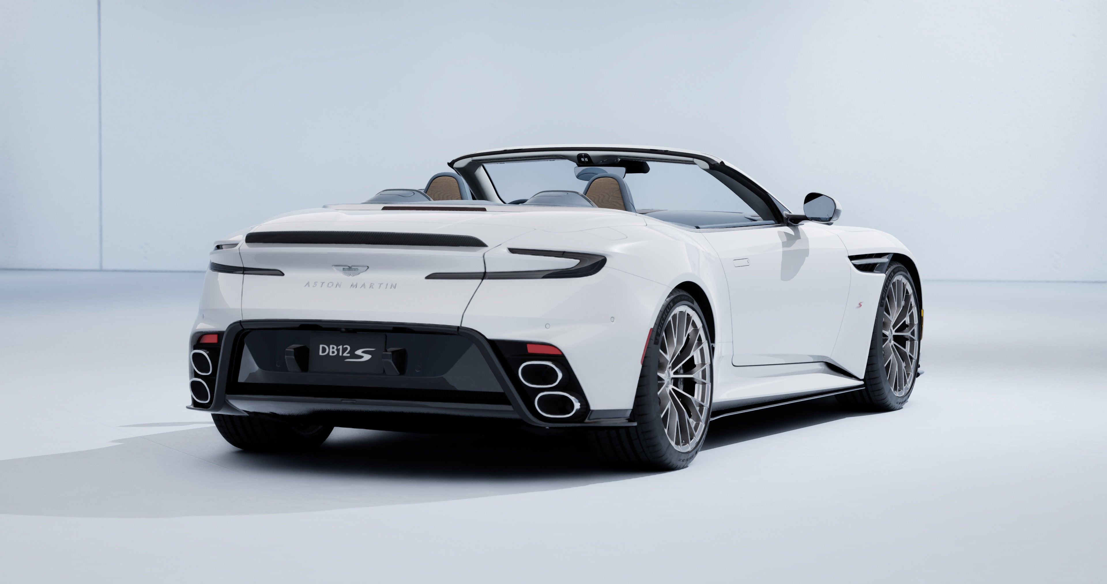 2026 Aston Martin DB12 S Volante Volante
