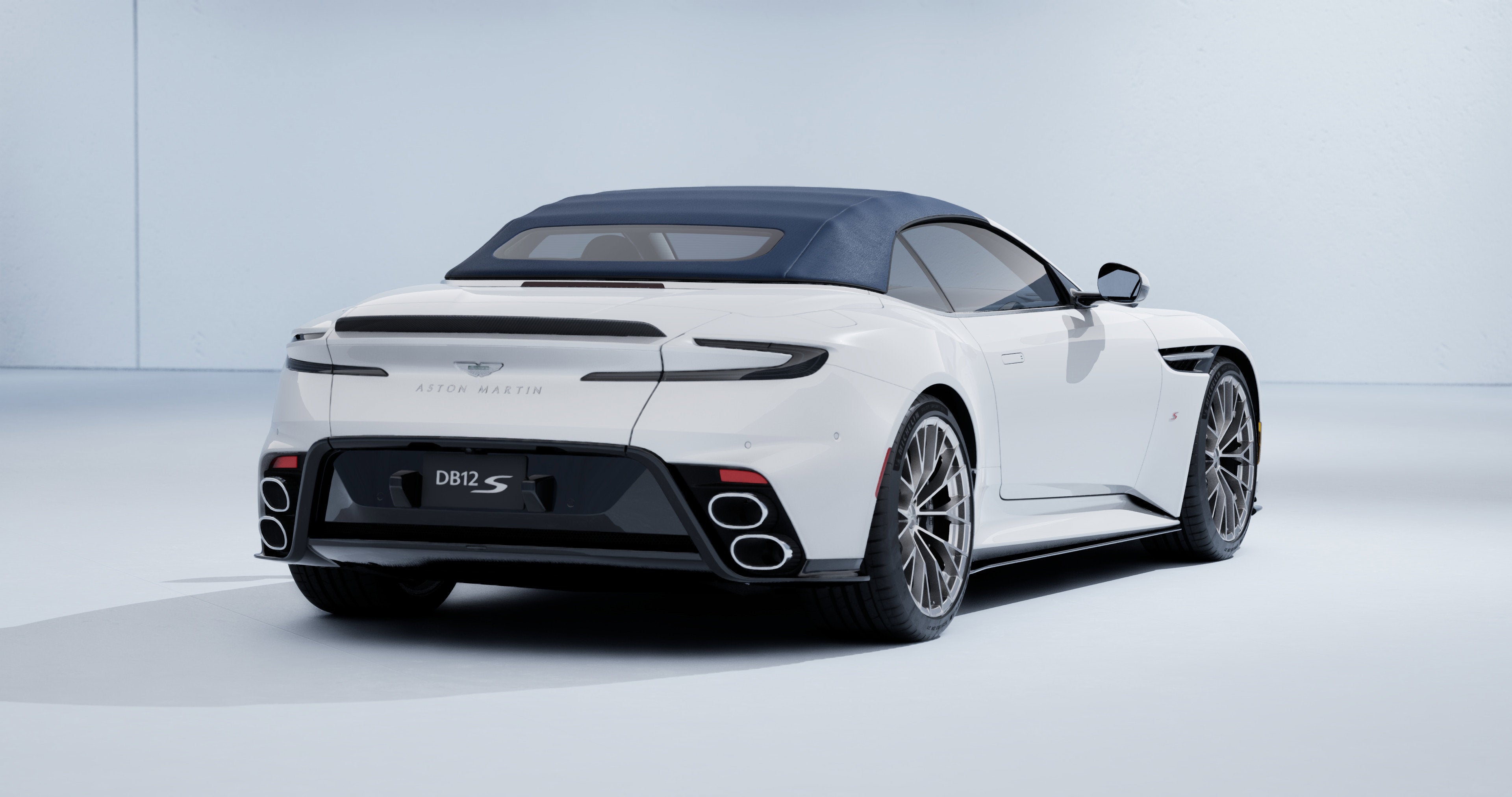 2026 Aston Martin DB12 S Volante Volante