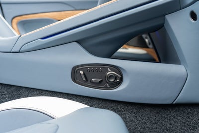 2026 Aston Martin DB12 S Volante Volante
